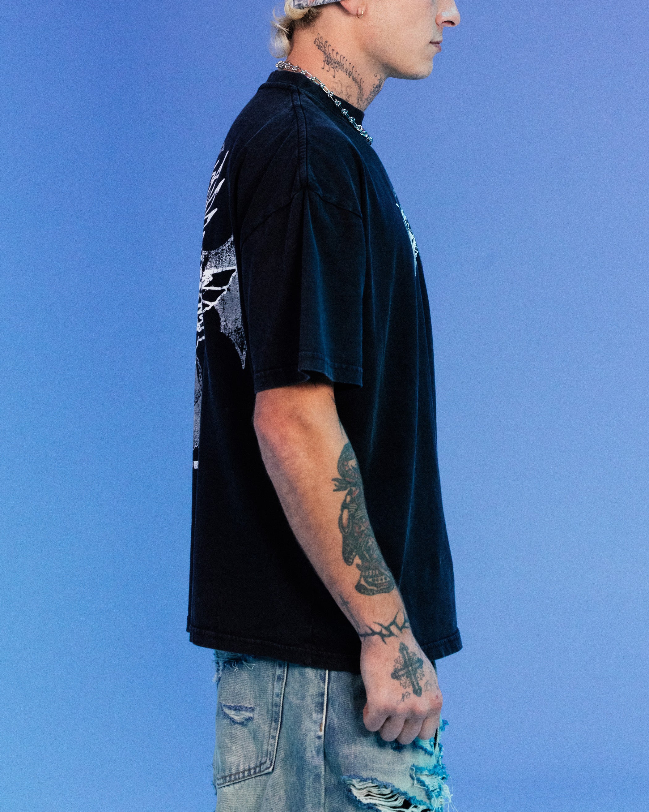 {product_title} - {shop_name}