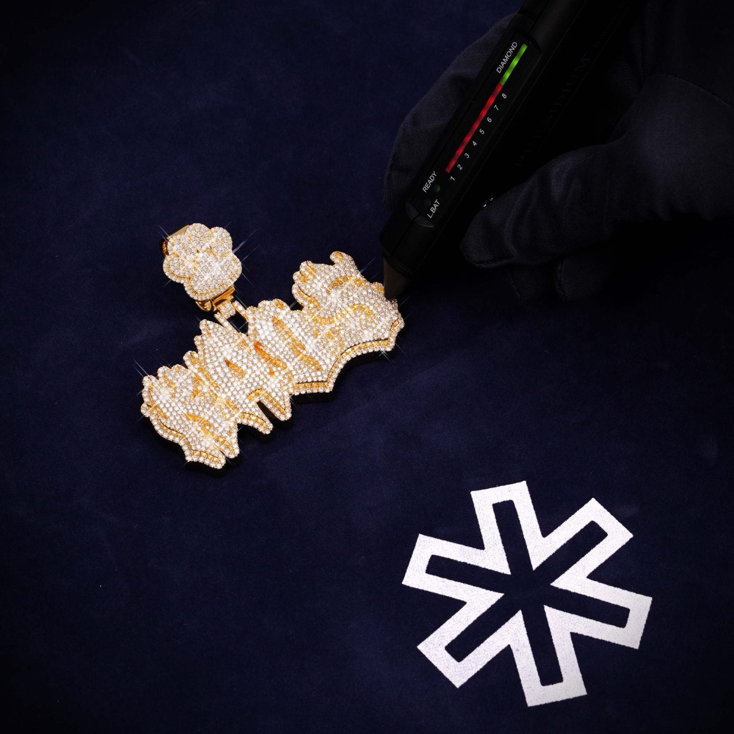 KAOS Custom Moissanite Pendant 14K Gold、mySite、hinf8tx79