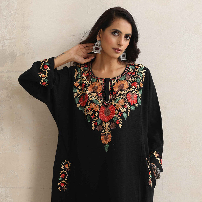 Woolen Kurta For Women | Floral Embroidered | Black、mySite、camillekostekn