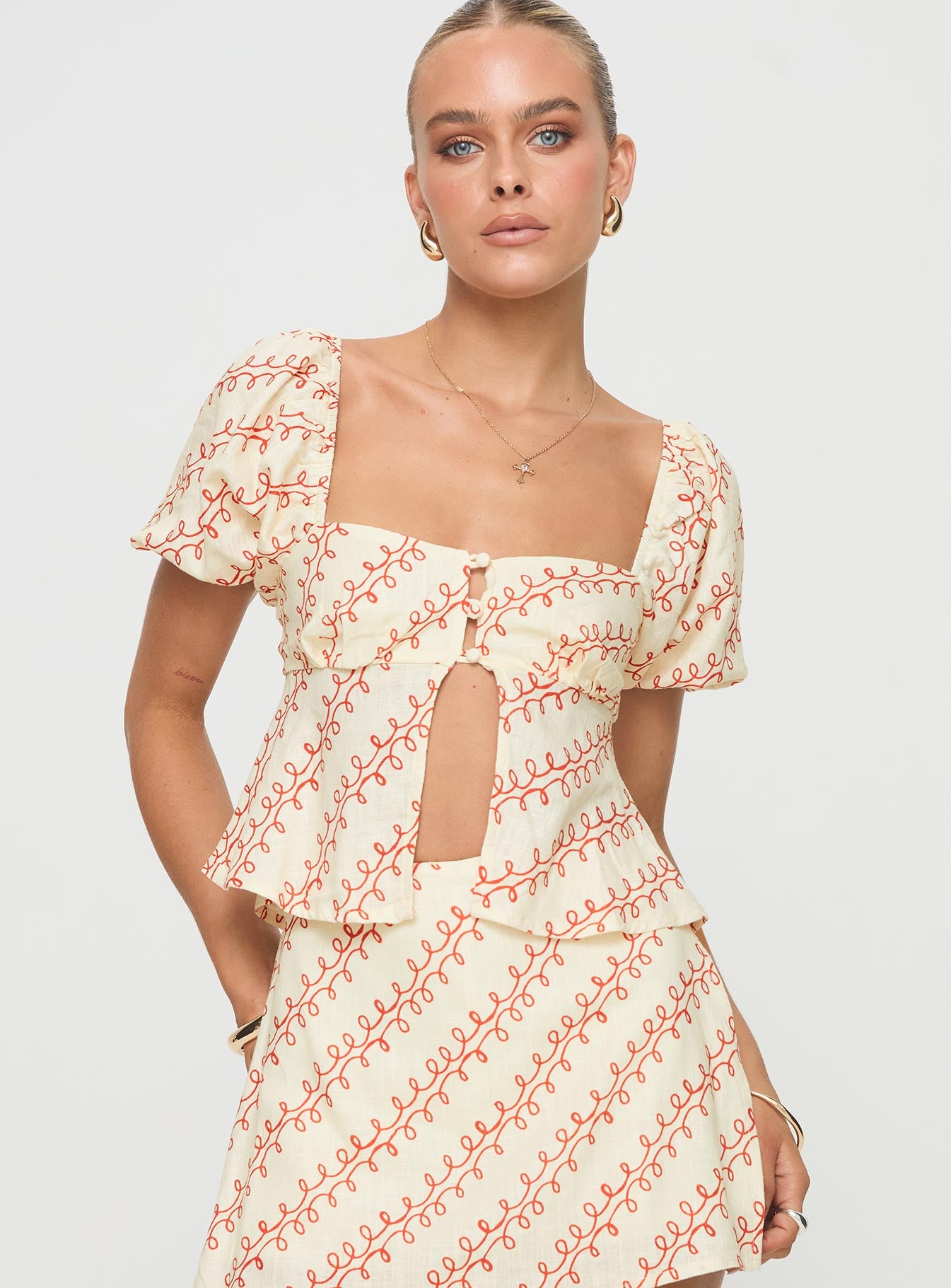 Passionfruit Linen Blend Top Multi、mySite、solidvoid