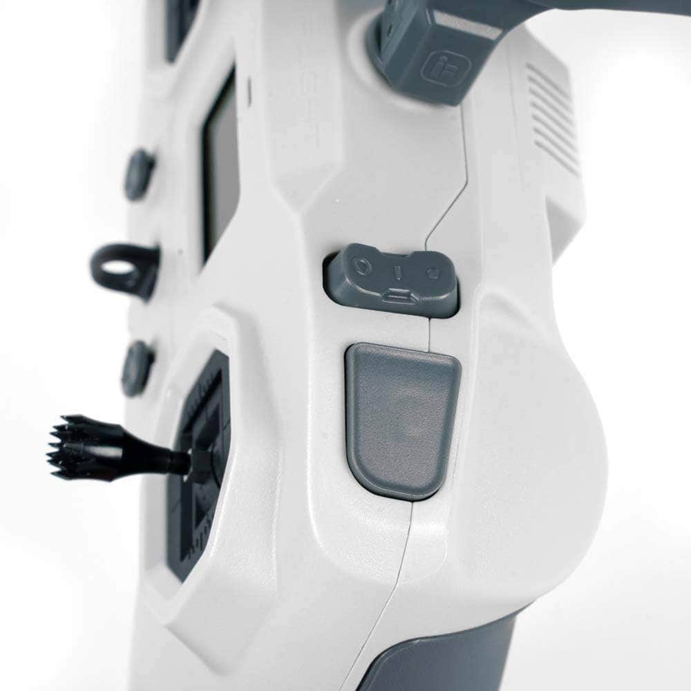  IFlight Commando 8 RC Transmitter - ELRS 2.4Ghz、mySite、merchandisen