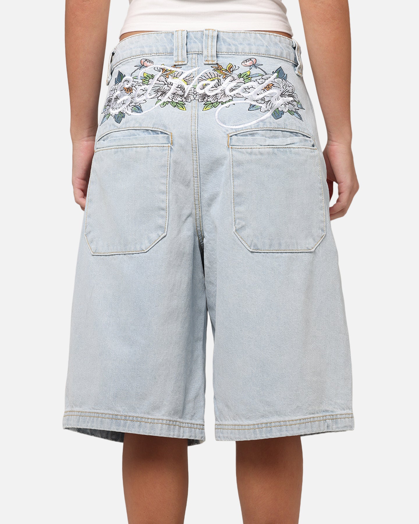 {product_title} - {shop_name}