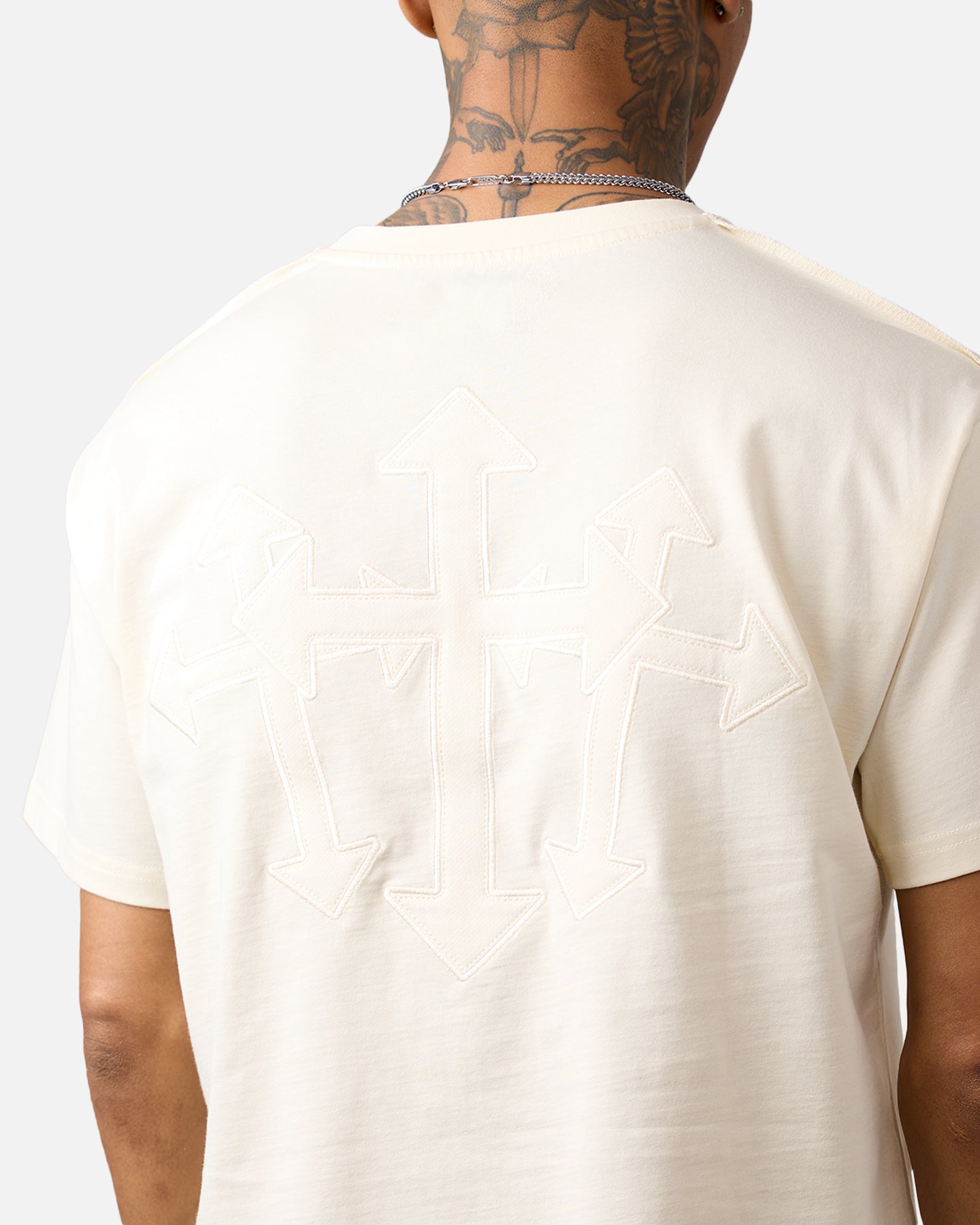 {product_title} - {shop_name}