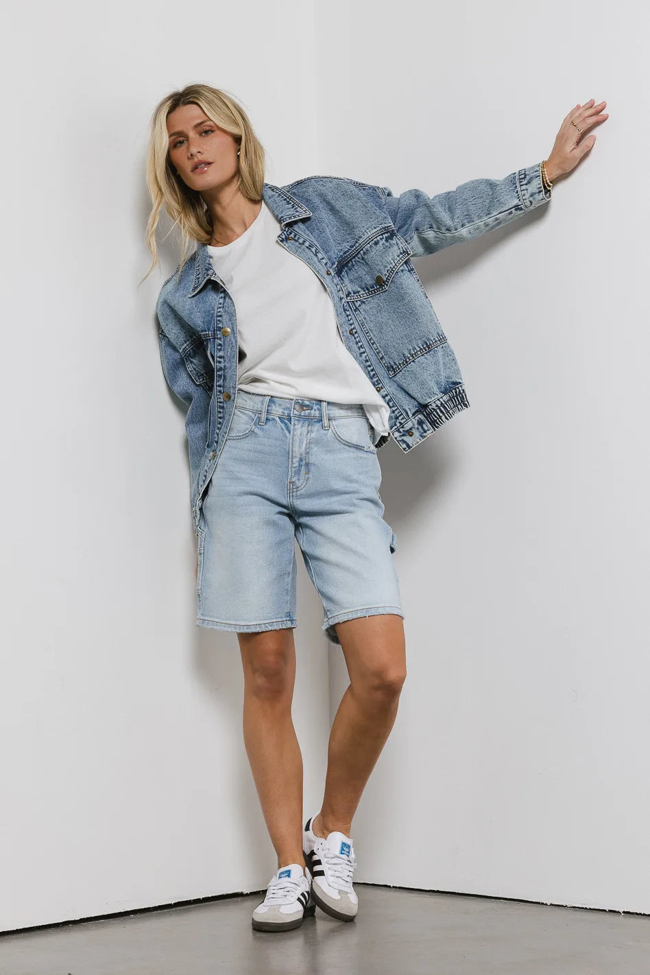 {product_title} - {shop_name}