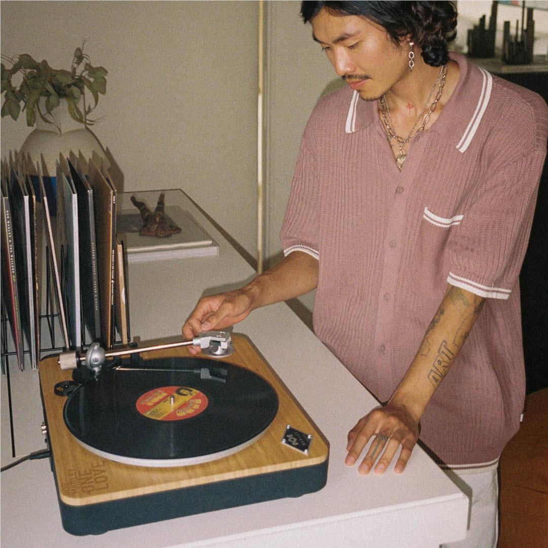 Marley One Love Stir It Up Wireless Turntable (Limited Edition)、mySite、camillekostekn