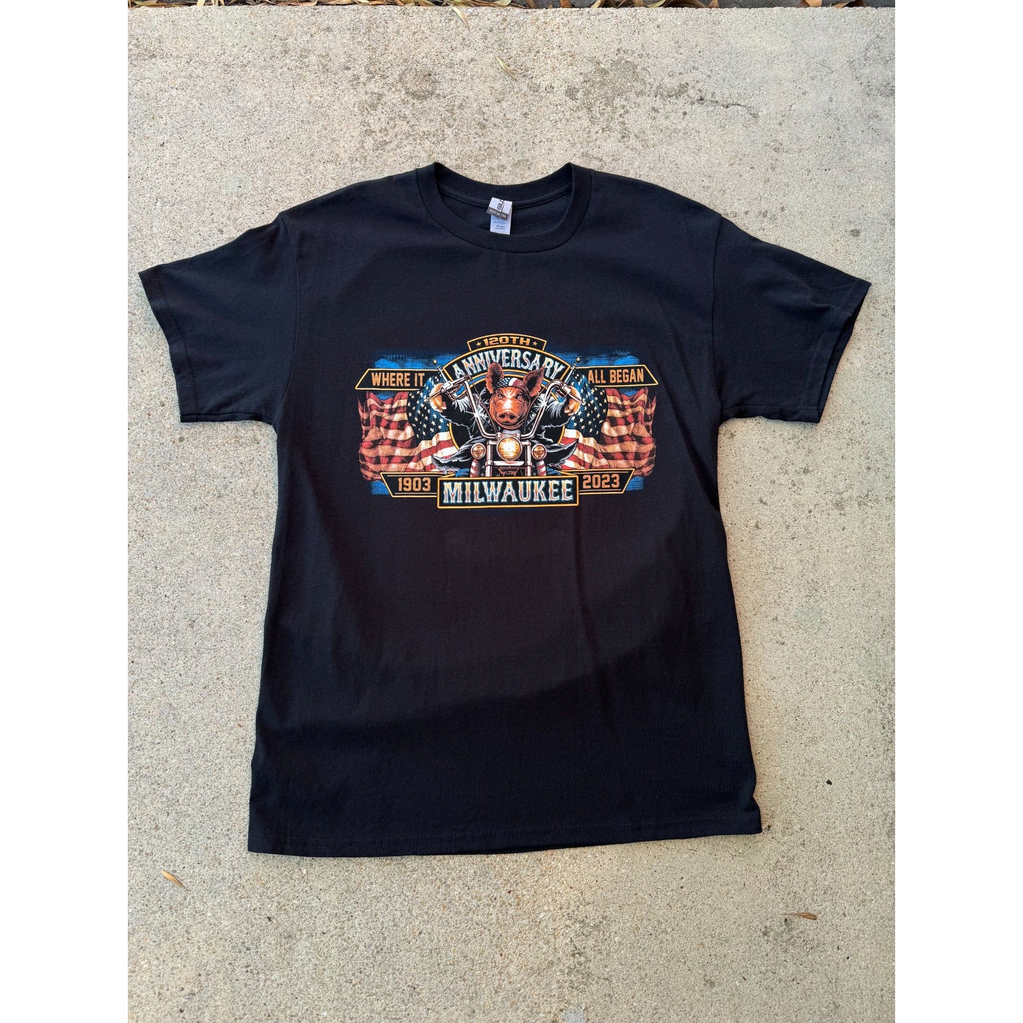 NEW 2013 Milwaukee Hogg 120th Anniversary Motorcycle Rally Graphic Tee Medium、mySite、garagedoors4me
