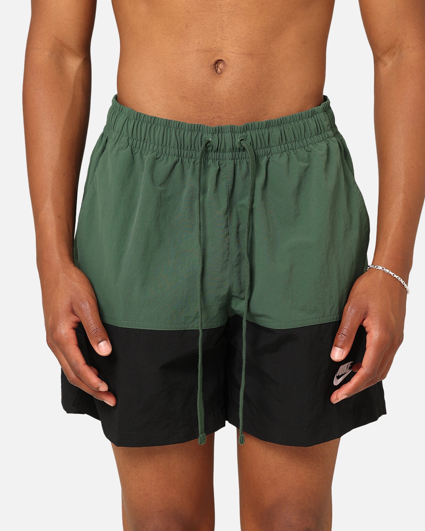 Nike Club+ Woven Colour-Blocked Shorts Fir/Black/White、mySite、zt4zffjzw