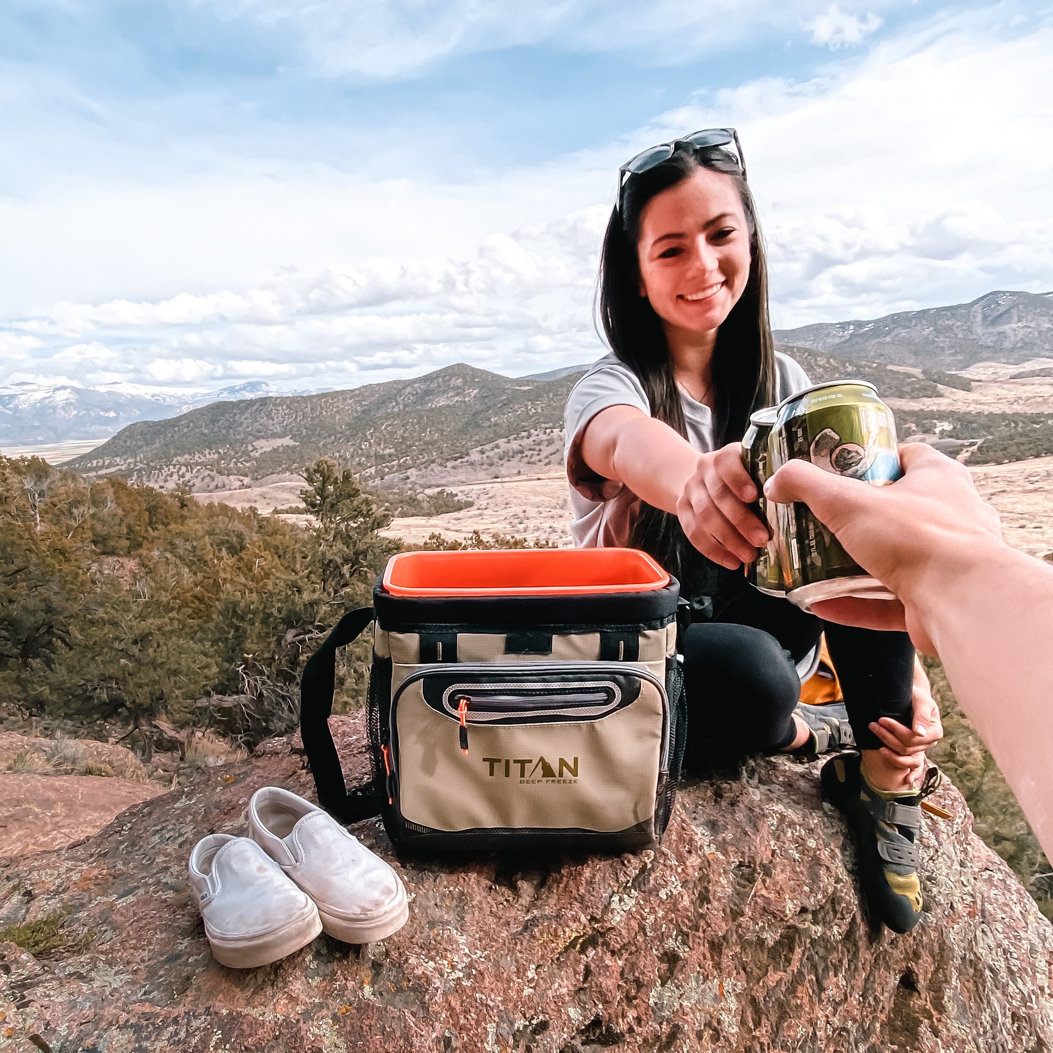 16 Can Zipperless HardBody® Cooler、mySite、noshort