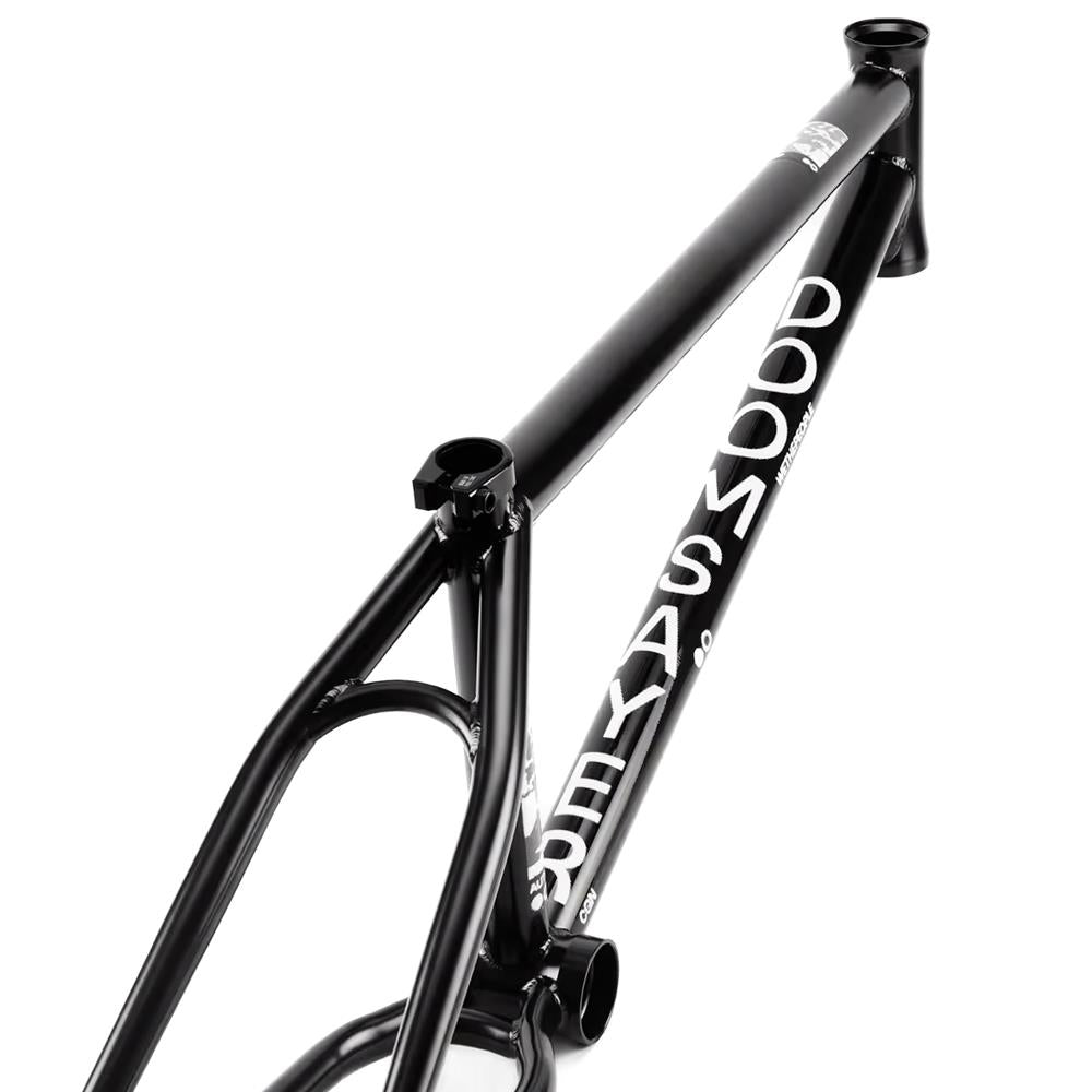  Wethepeople Doomsayer 'Jordan Godwin' Signature Frame、mySite、merchandisen