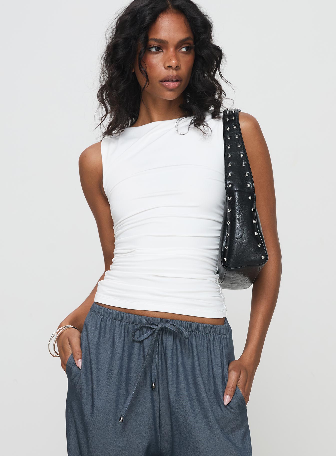 Solani Top White、mySite、solidvoid