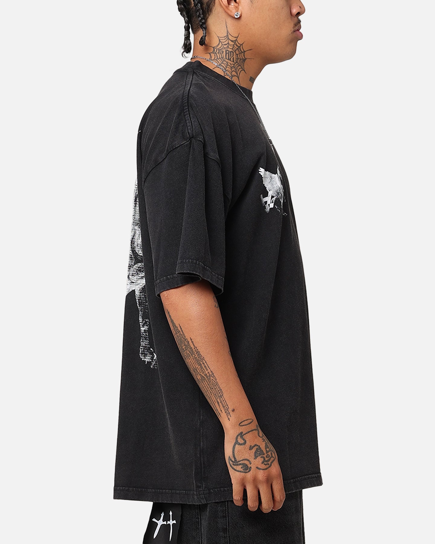 {product_title} - {shop_name}