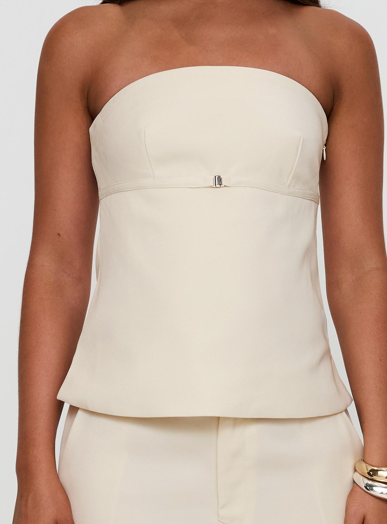 Irresistible Strapless Top Cream、mySite、solidvoid