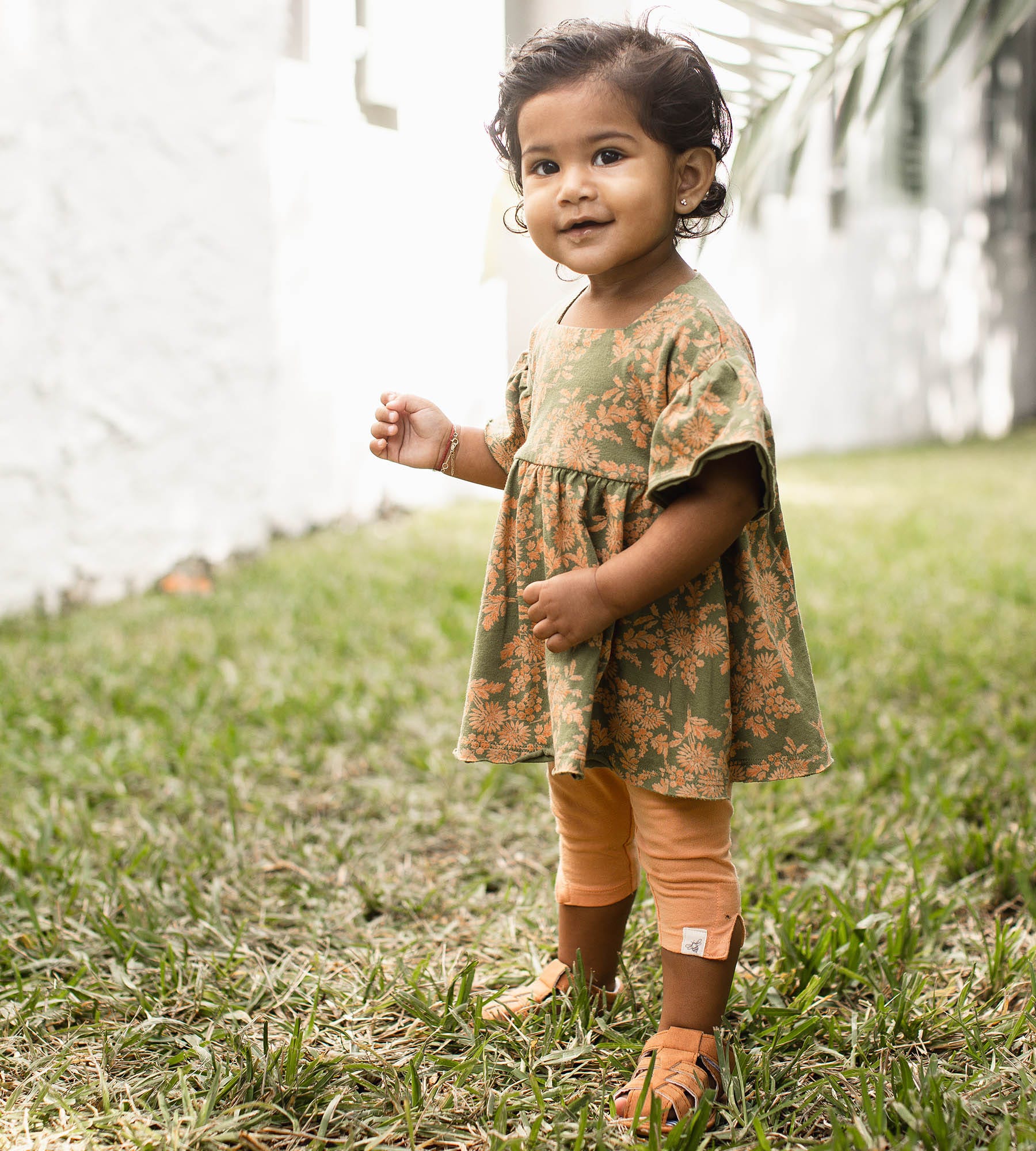  Vibrant Garden Organic Baby Girl Top & Pants Set、mySite、layawaytickets