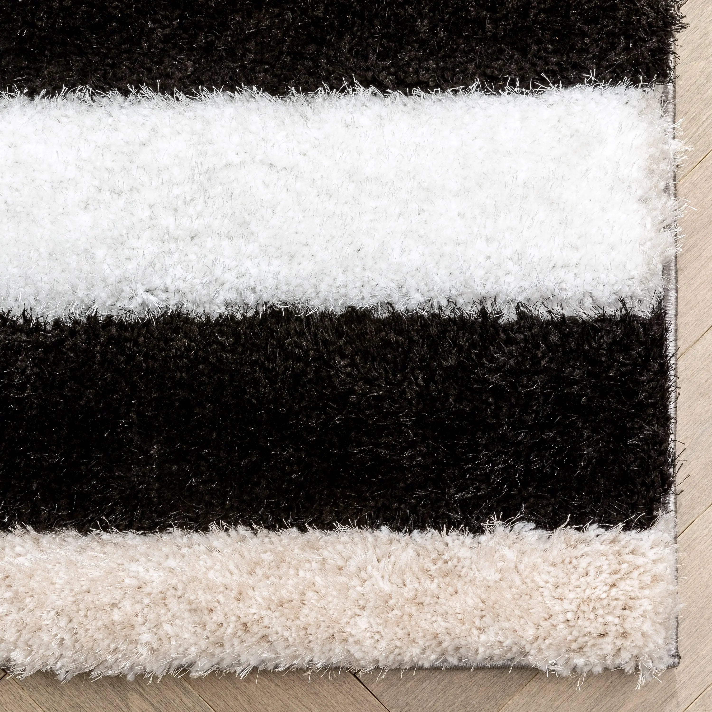 Chaska Geometric Squares Shag Ivory Black 7'10 x 9'10 3D Textured Rug、mySite、gigharbornorthrealestate