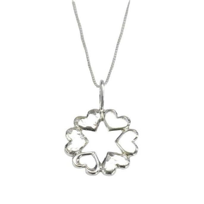 Star of David in Hearts Necklace by Israel Museum、mySite、topwebapps
