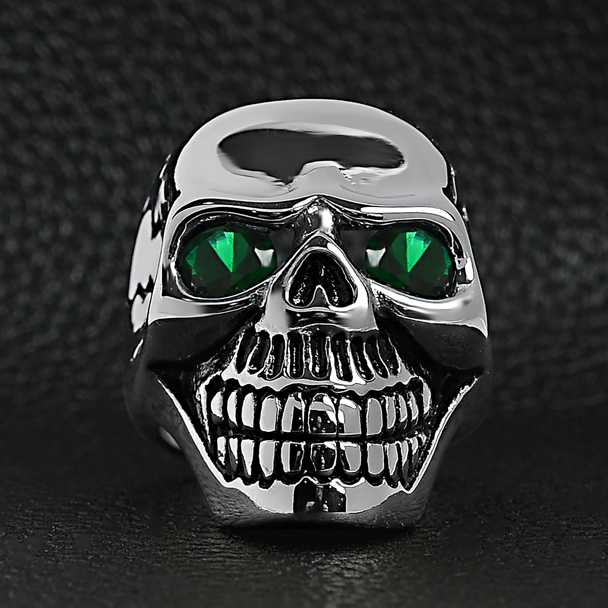 Stainless Steel Green CZ Eyed Cracked Skull Ring / SCR4108、mySite、dreamappss