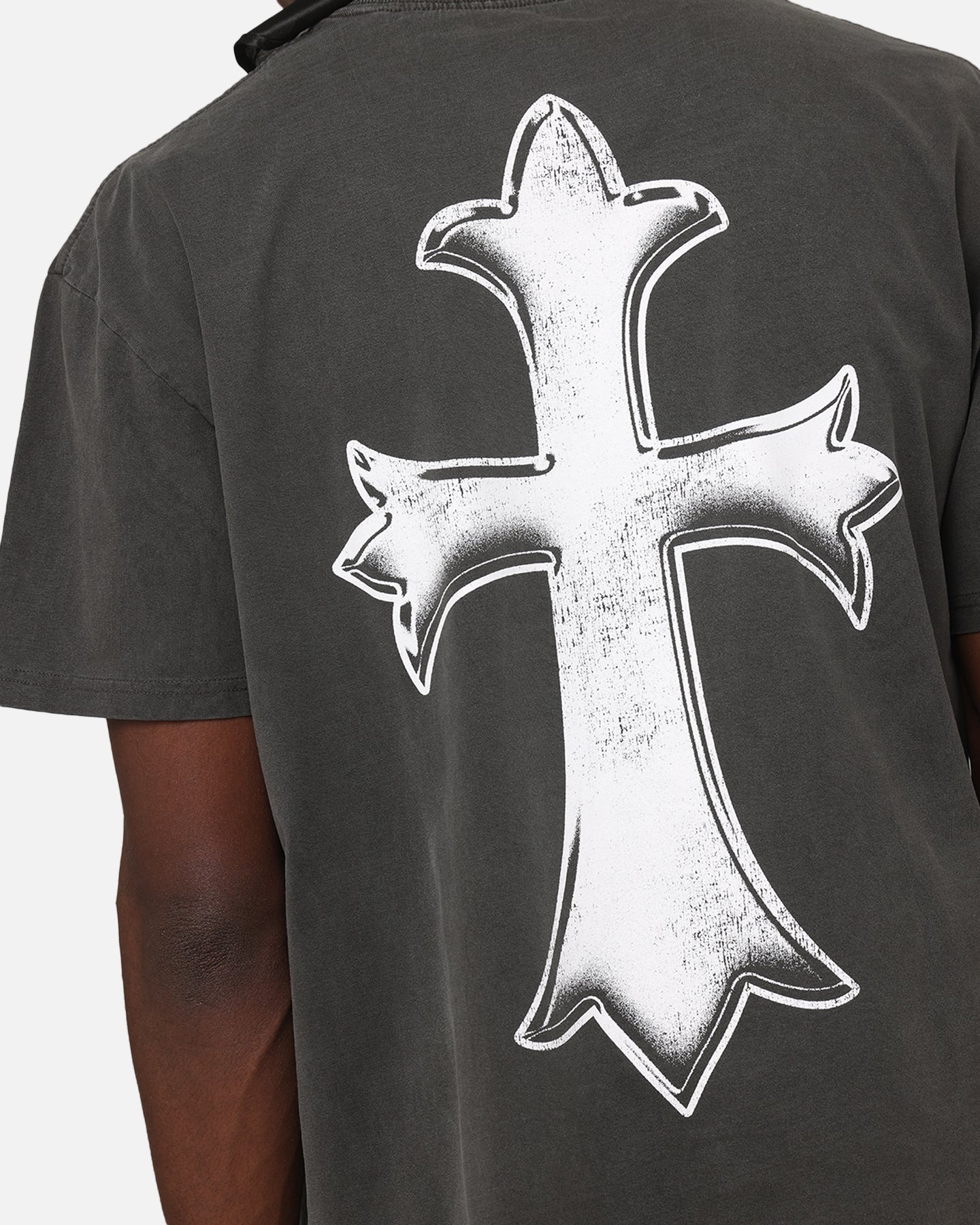 {product_title} - {shop_name}