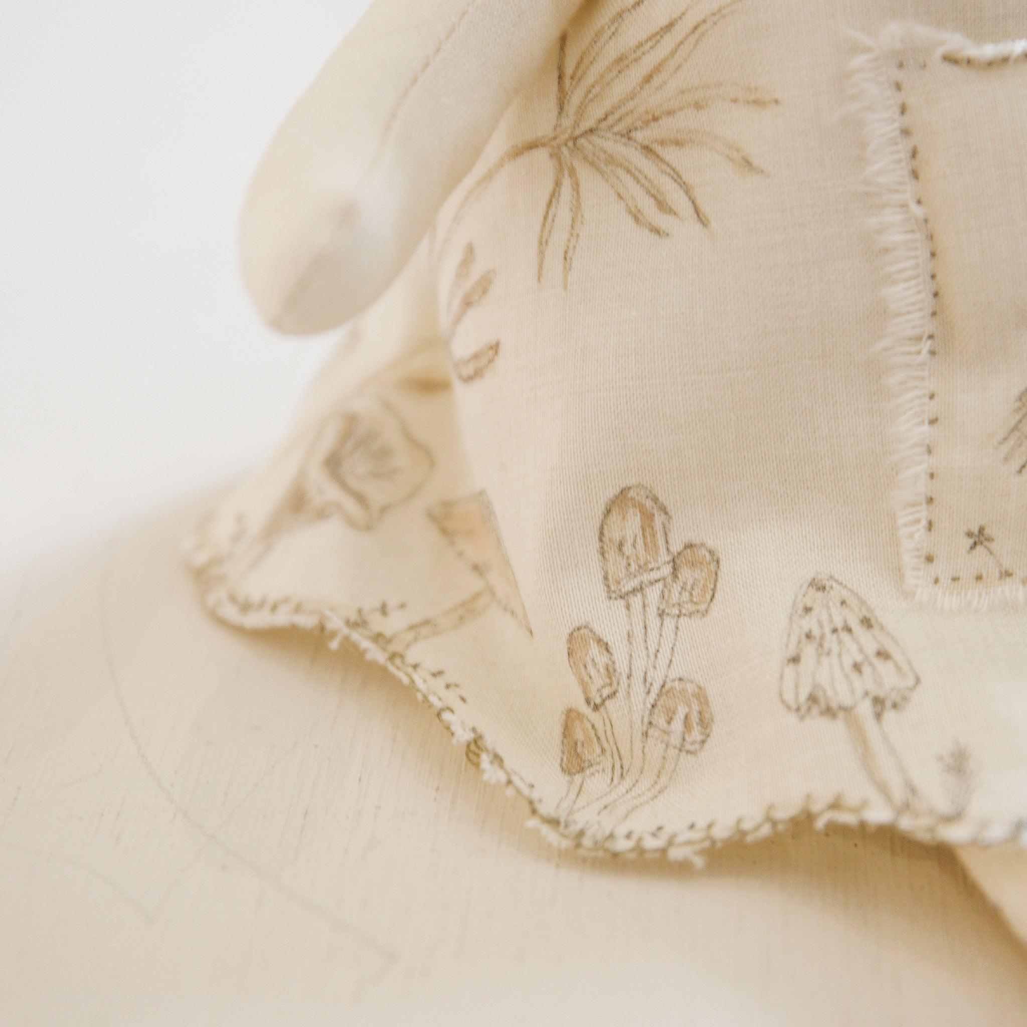 RETIRED - Hutch Studio Original - Teena Toadstool- Hand-Crafted Cotton & Knit Bunny、mySite、g9winljtr