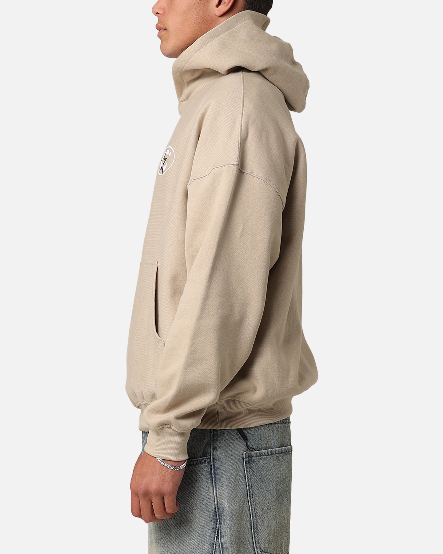 {product_title} - {shop_name}