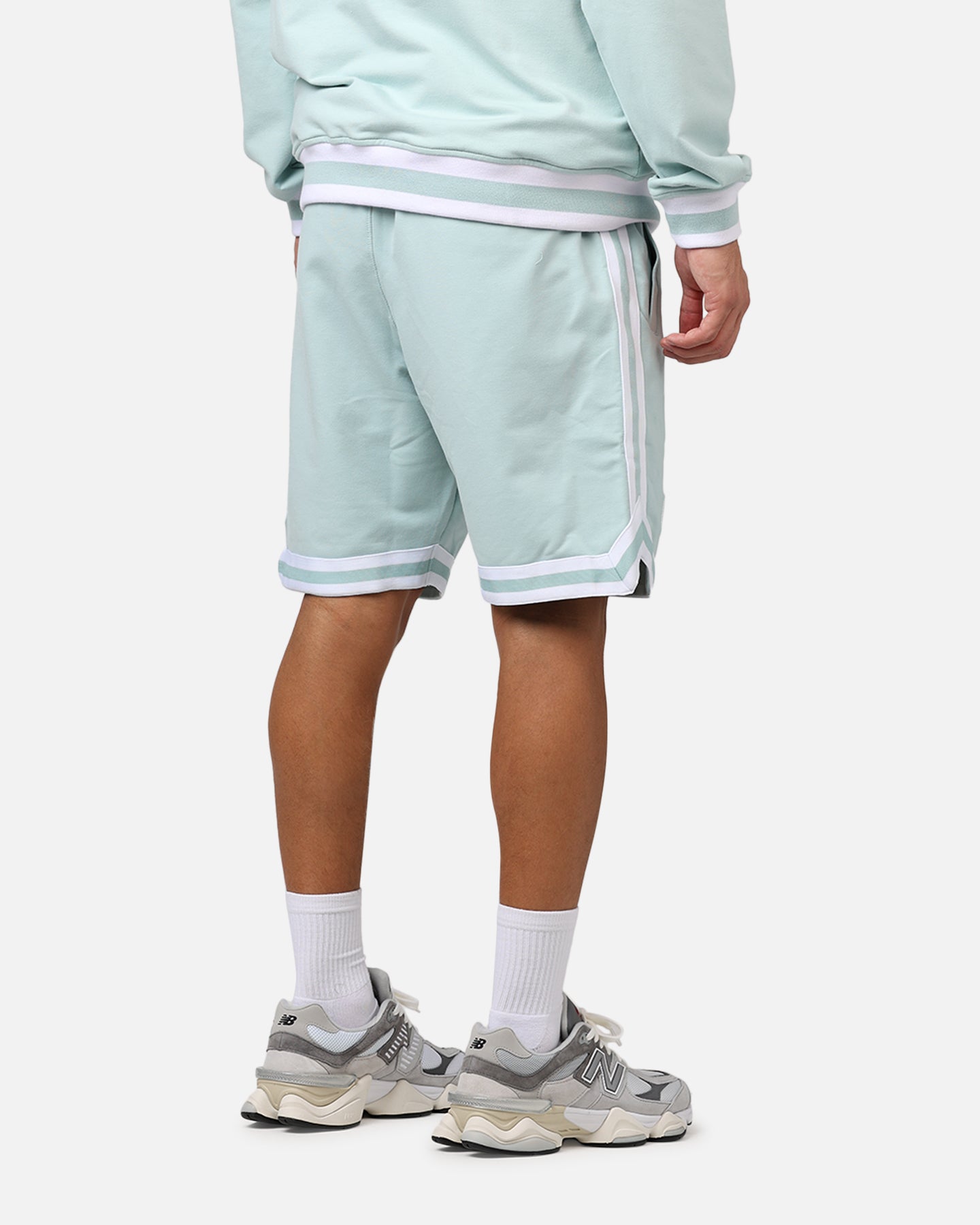 {product_title} - {shop_name}