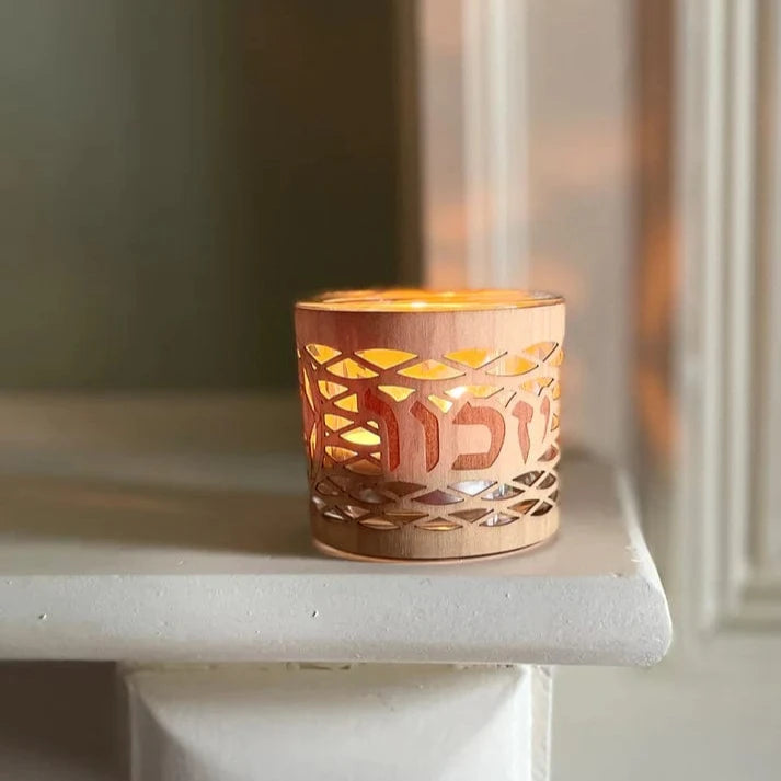 Maple Yahrzeit Candle Holder、mySite、topwebapps