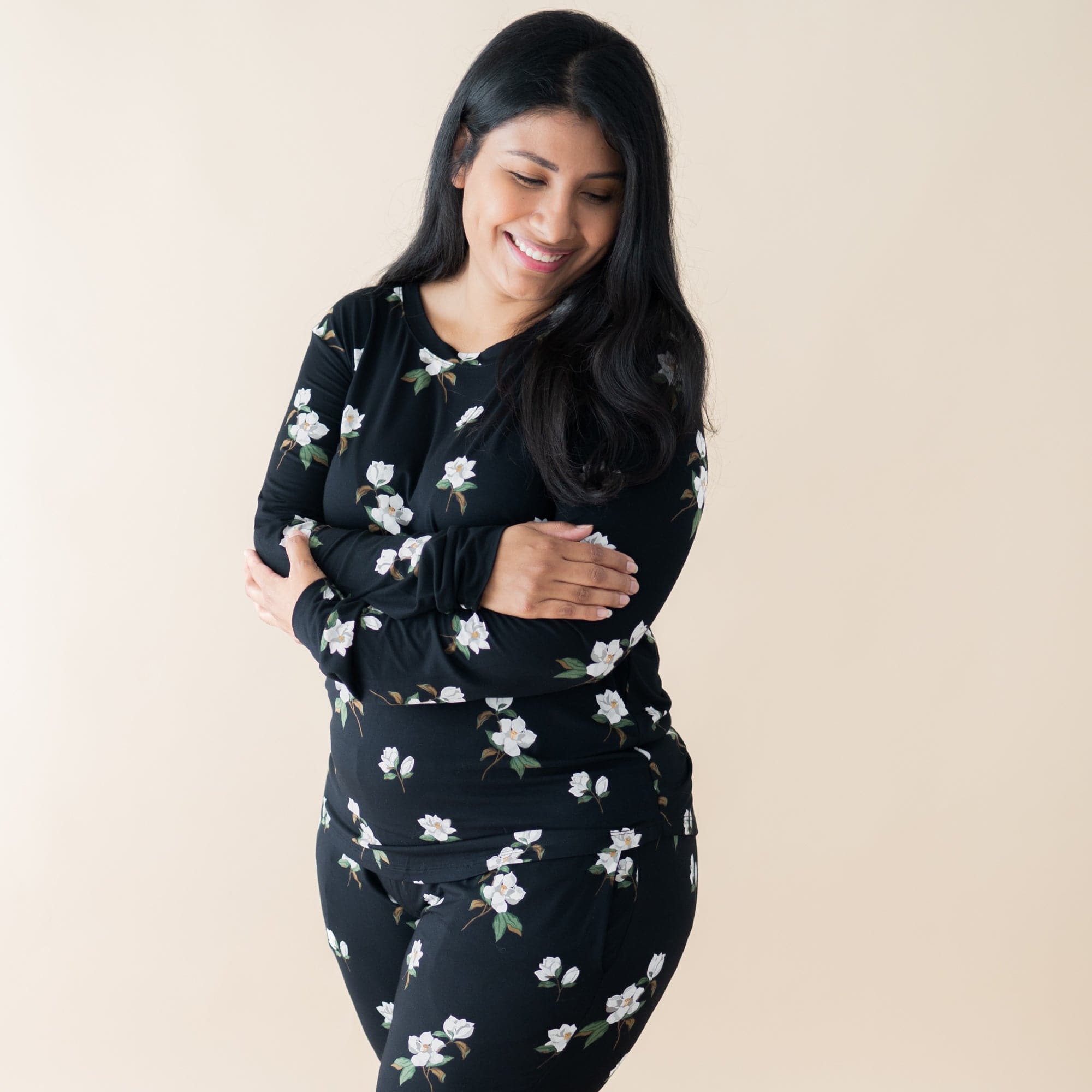  Women's Jogger Pajama Set in Big Midnight Magnolia、mySite、layawaytickets