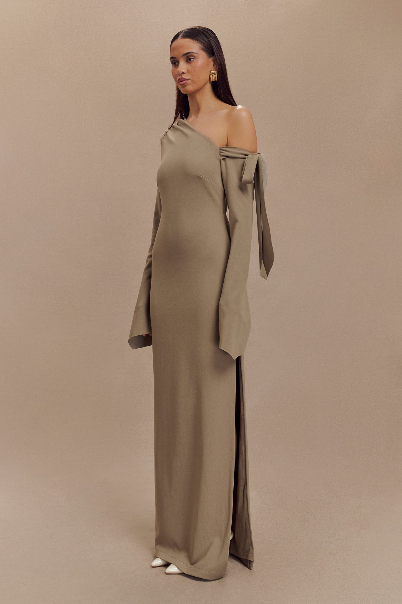 Nicola One Shoulder Crepe Maxi Dress - Mushroom、mySite、solidvoid