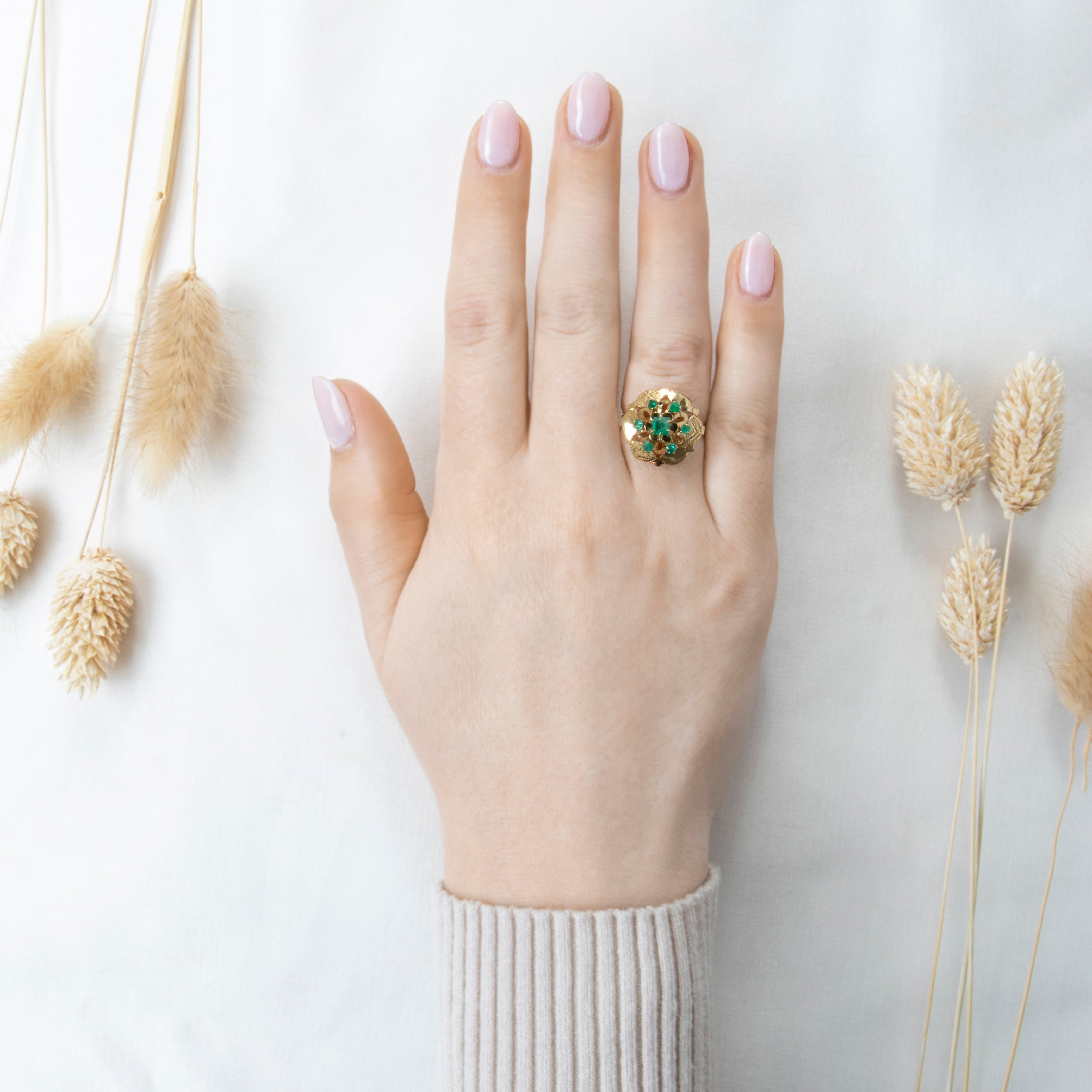 Vintage 18k Yellow Gold Emerald Lovely Floral Cocktail Ring 8、mySite、hinf8tx79