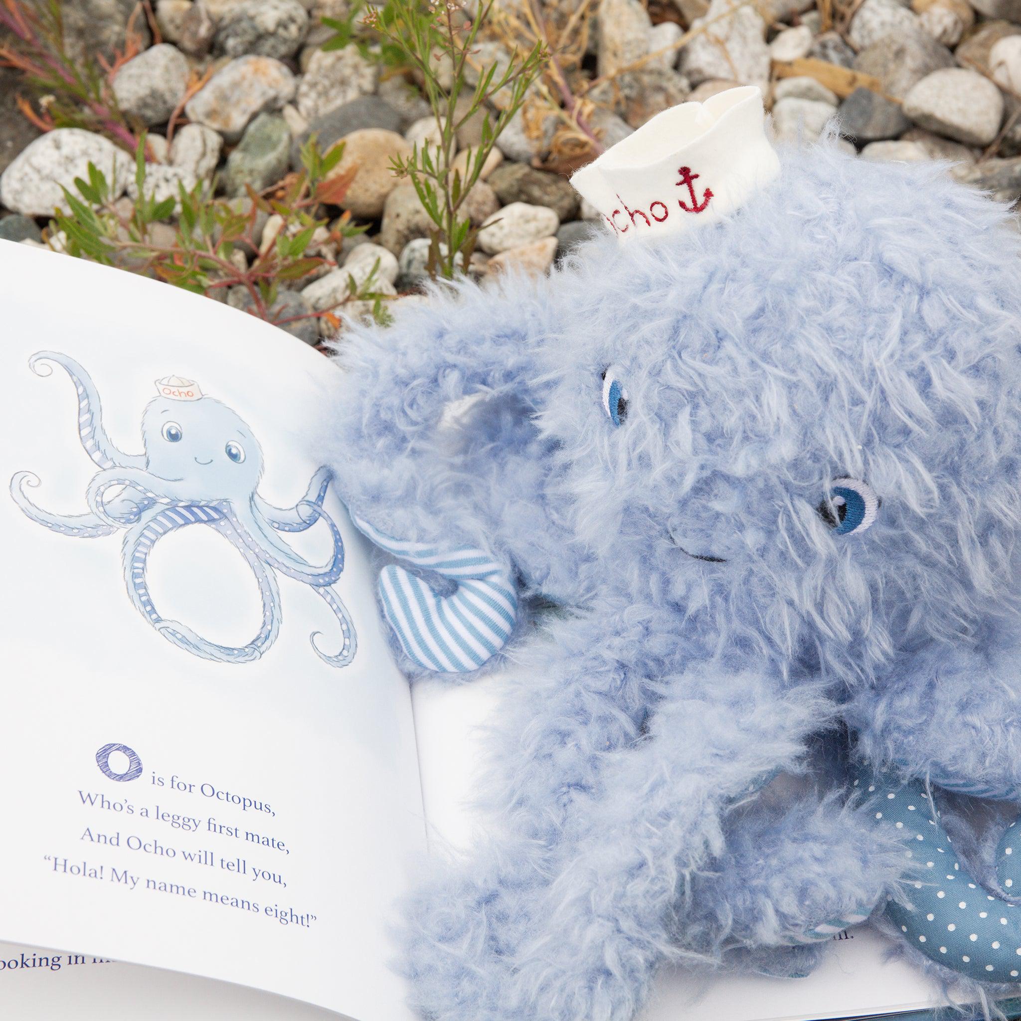 RETIRED - Ocho Book Bundle、mySite、g9winljtr