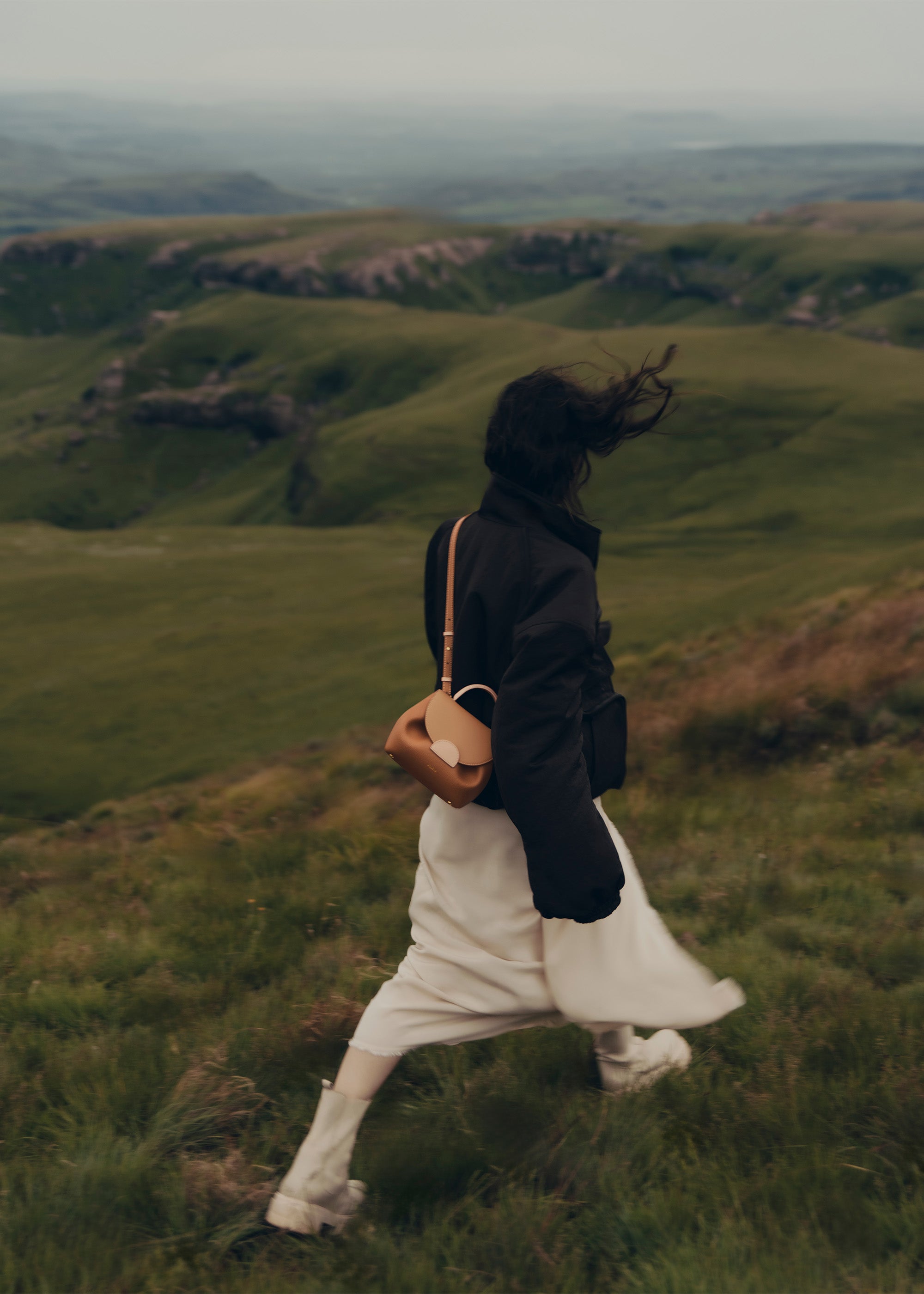 Num茅ro Un Nano - Trio Camel、mySite、camillekostekn