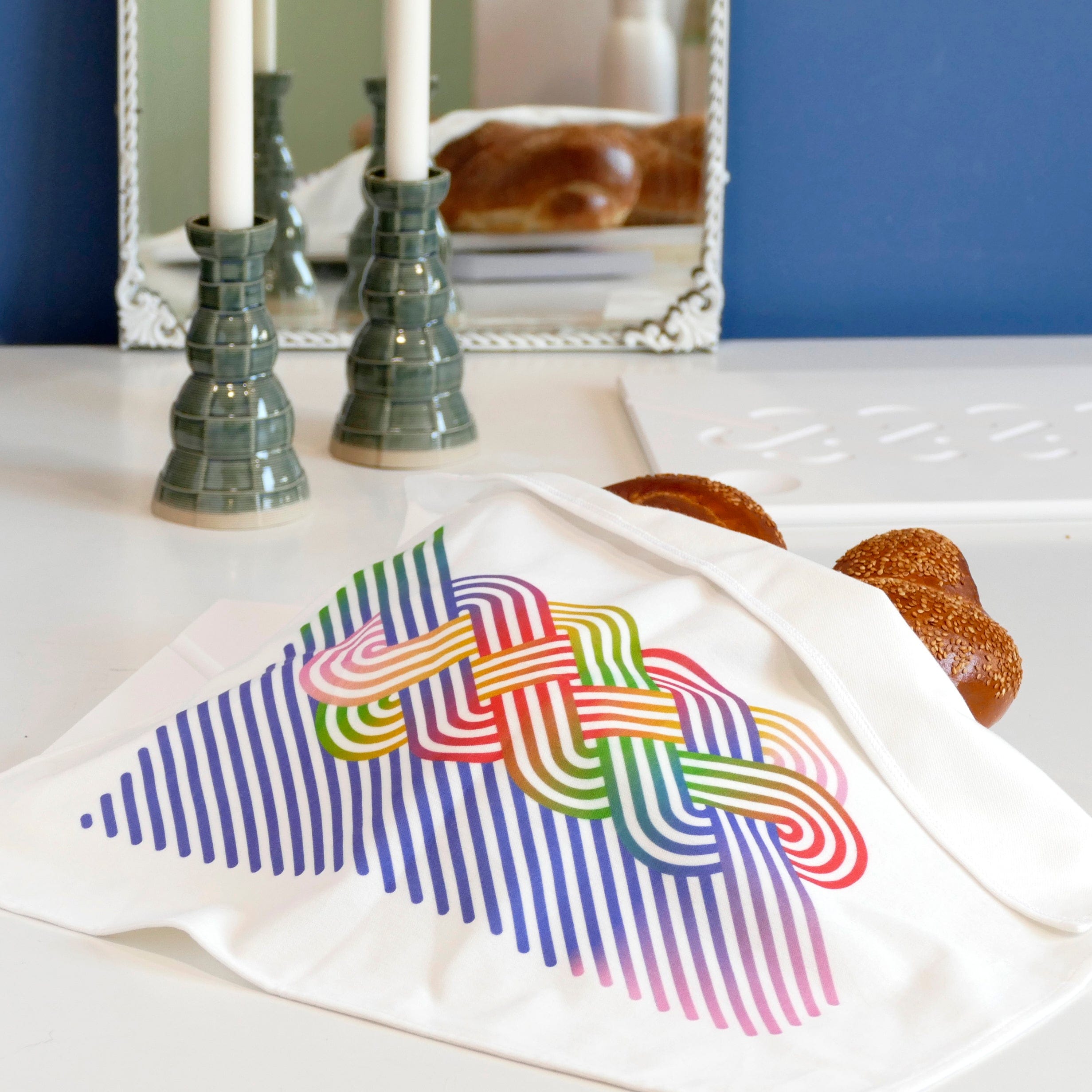 Op-Art Velvet Challah Cover - Rainbow、mySite、topwebapps