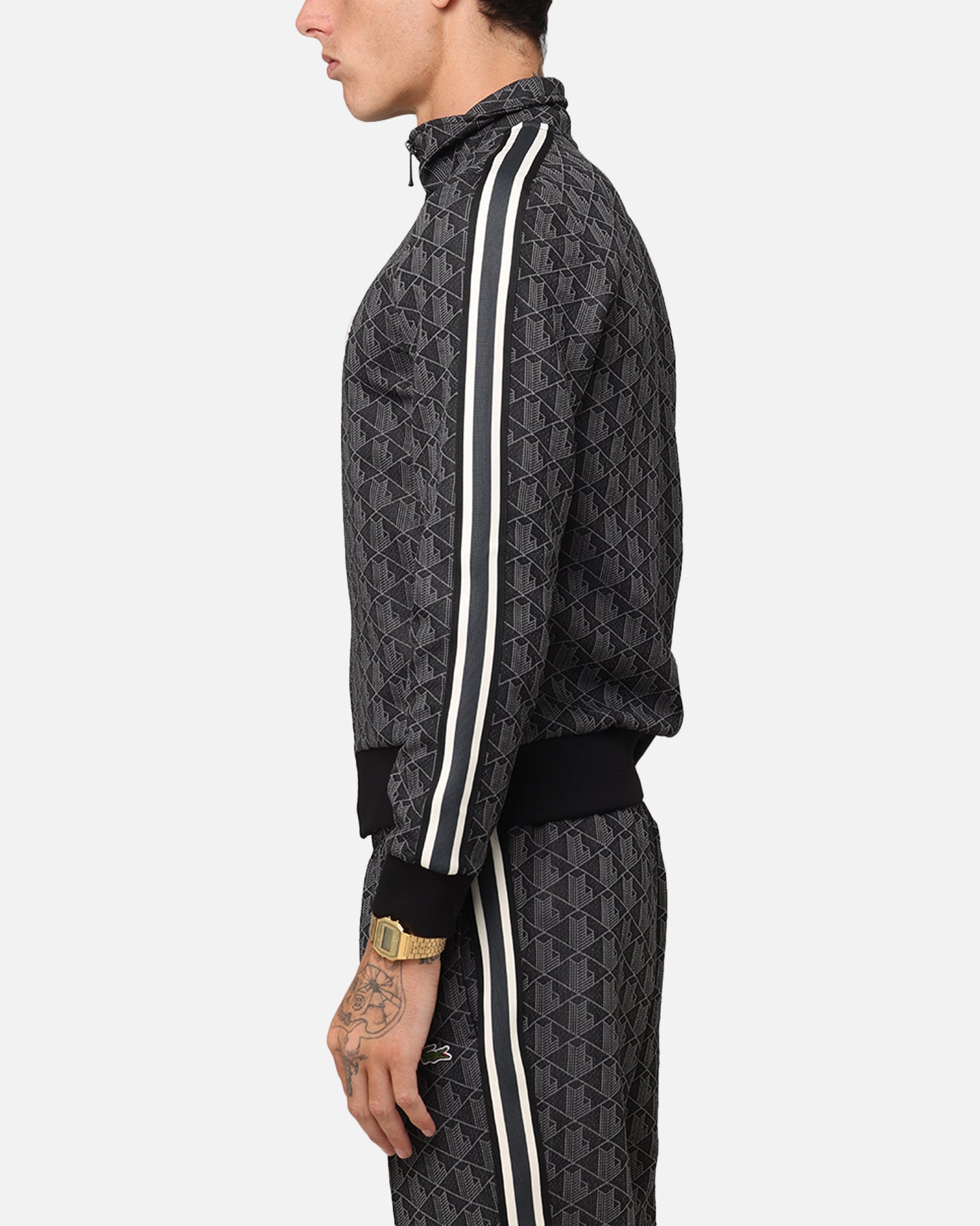 {product_title} - {shop_name}