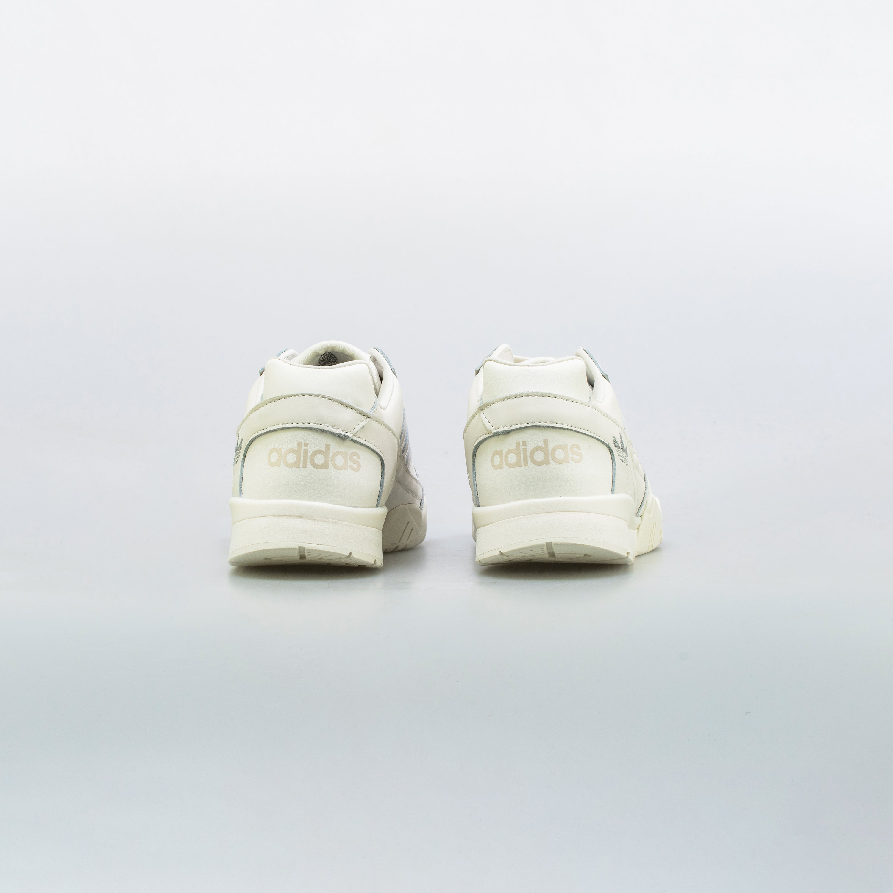 A.R. Trainer Womens Lifestyle Shoe - Bone/Off White、mySite、dreamappss
