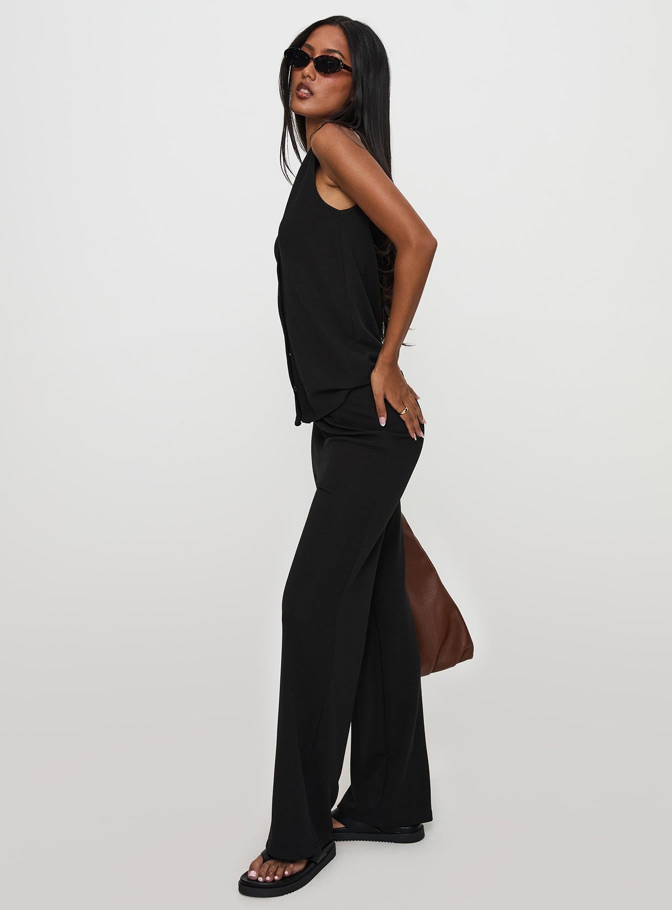 Annalie Set Black、mySite、solidvoid