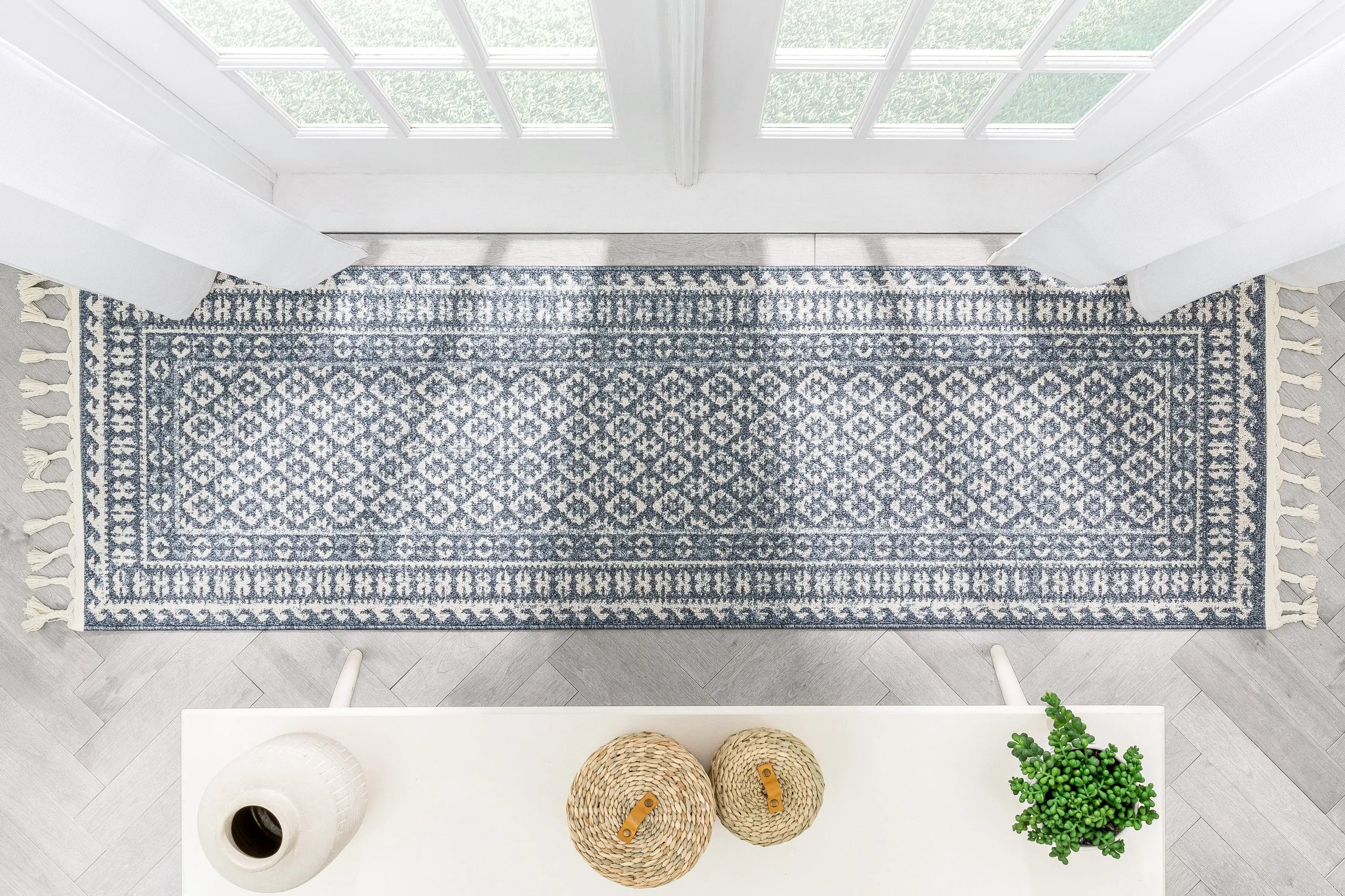 Callista Tribal Trellis Pattern Blue Kilim-Style Rug、mySite、gigharbornorthrealestate