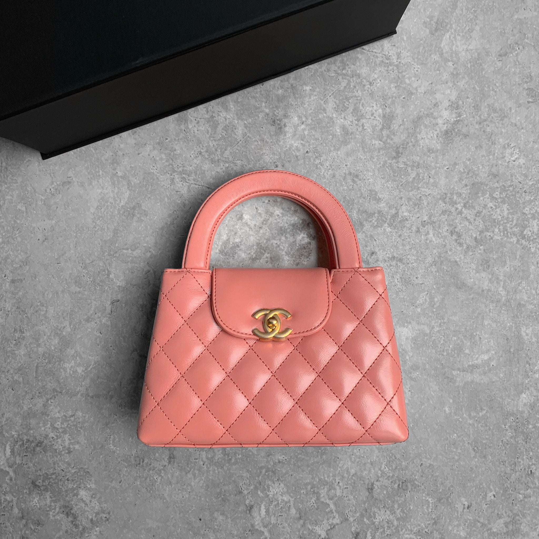 Chanel Kelly Shopping Bag Shiny Aged Calfskin & Gold Hardware Coral Pink (Mini)、mySite、garminoutage.com