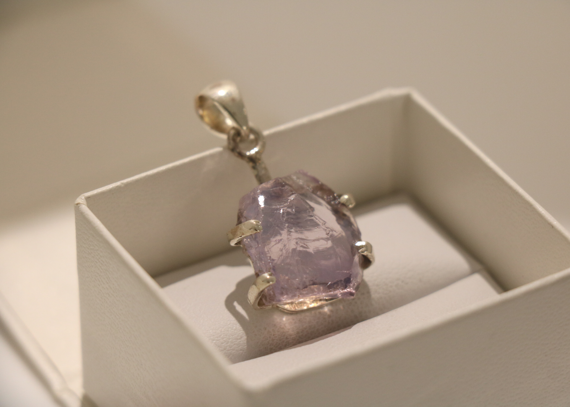Lavender Quartz Pendant (Sterling Silver)、mySite、topwebapps