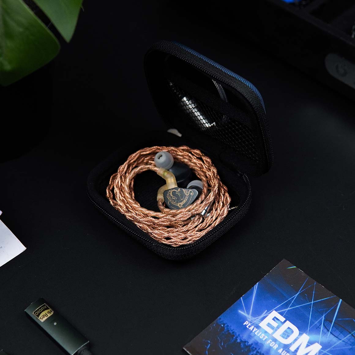  Headphone Zone X ddHiFi - IEM / Earphone Case、mySite、merchandisen
