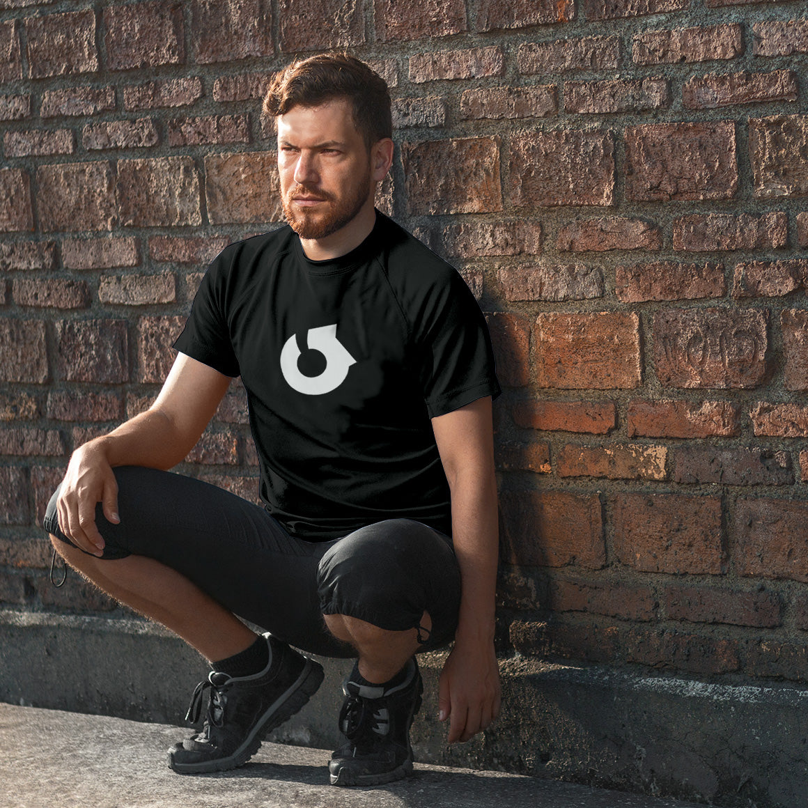  Headphone Zone Insignia T-Shirt、mySite、merchandisen