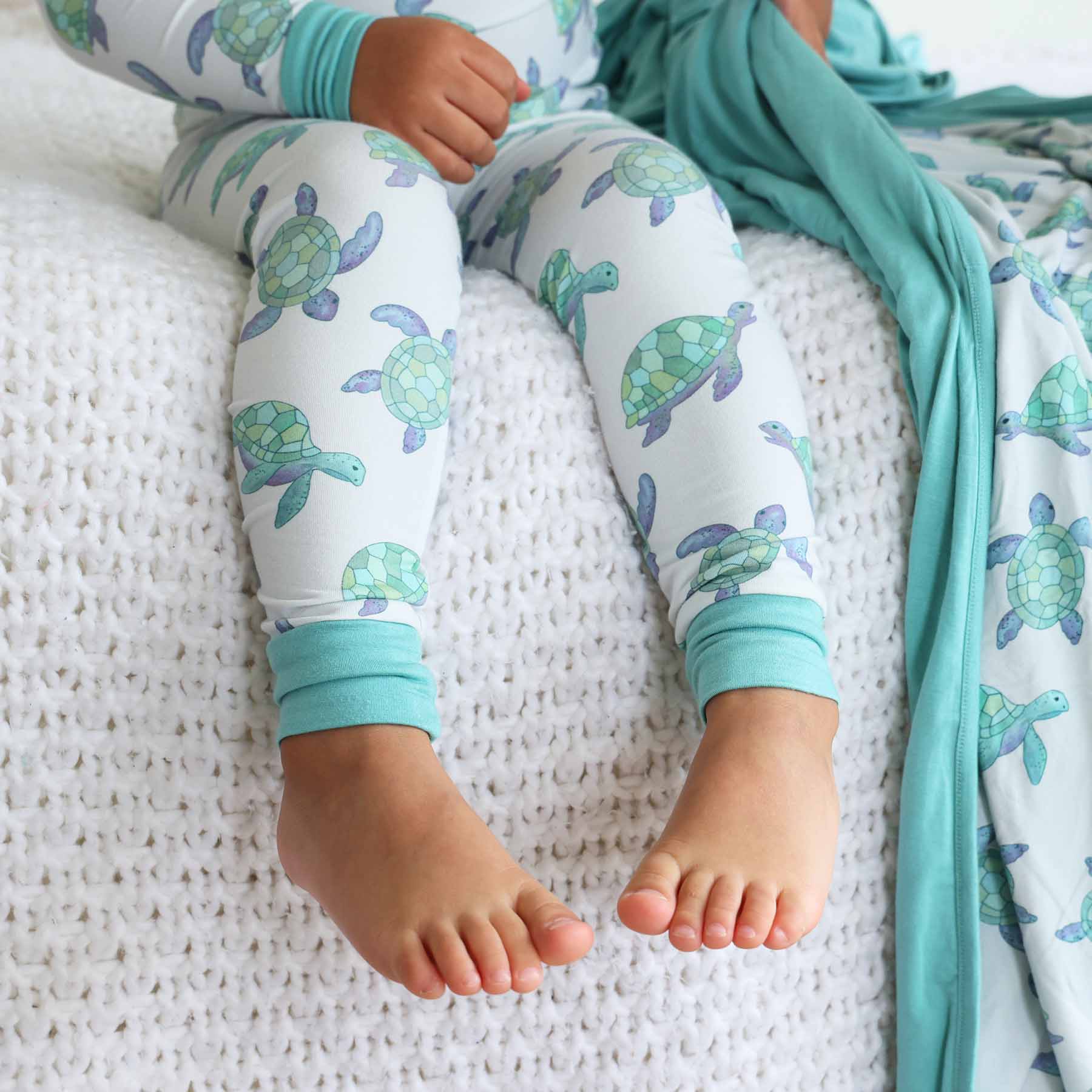  Totally Turtles Two Piece Pajama Set、mySite、layawaytickets