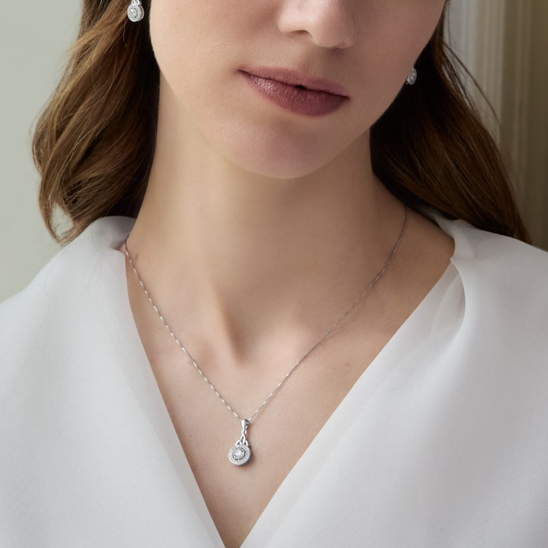  Sterling Silver Cluster Cz Trinity Knot Necklace