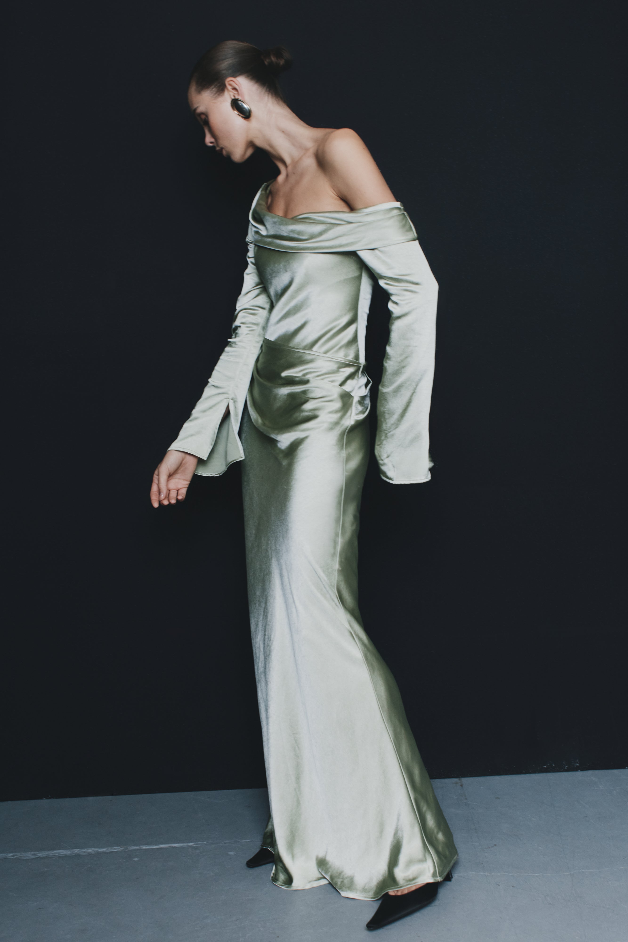 Iris Long Sleeve Satin Maxi Dress - Sage、mySite、solidvoid