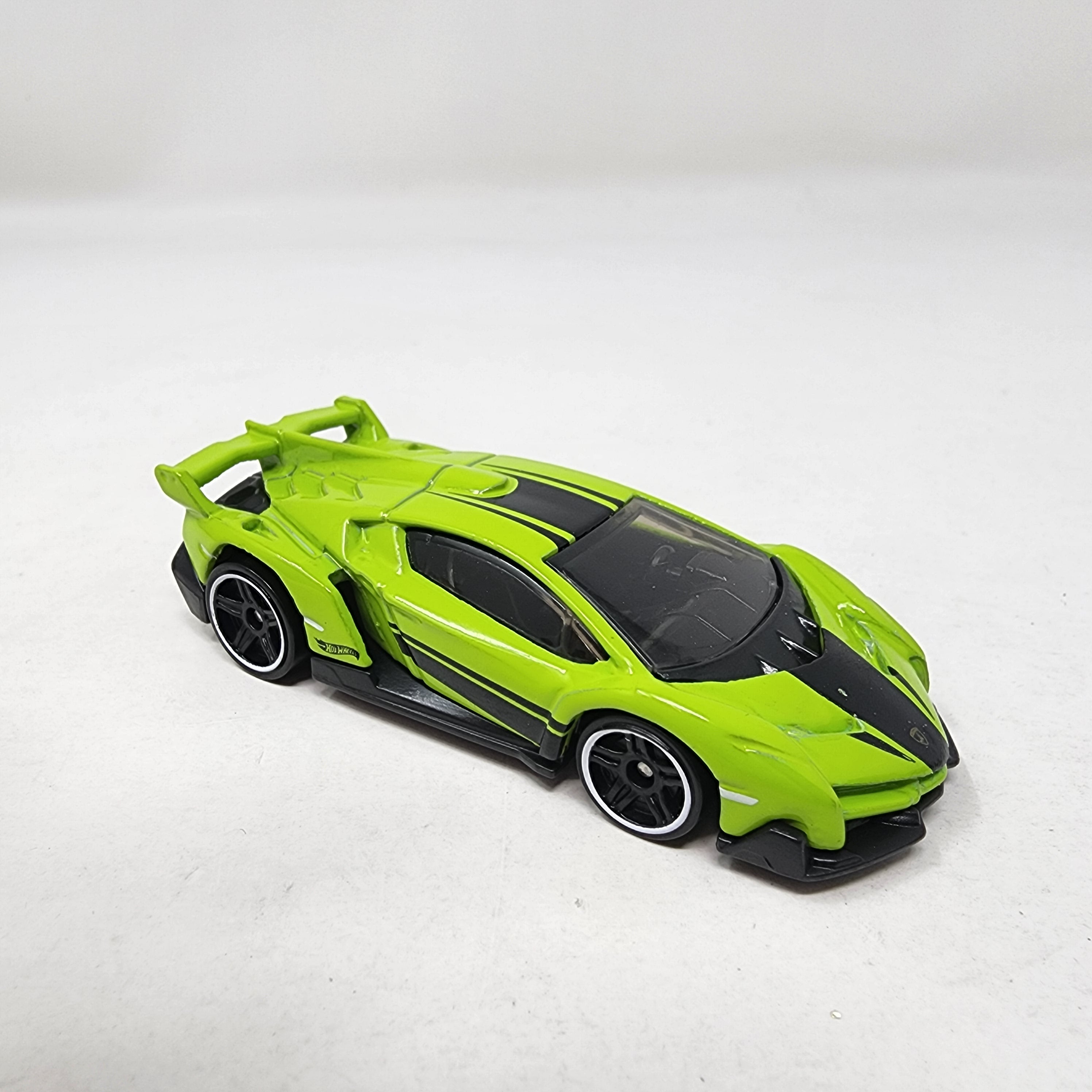 Lamborghini Veneno * Hot Wheels Loose 1:64 Scale Diecast、mySite、hgirdovlk