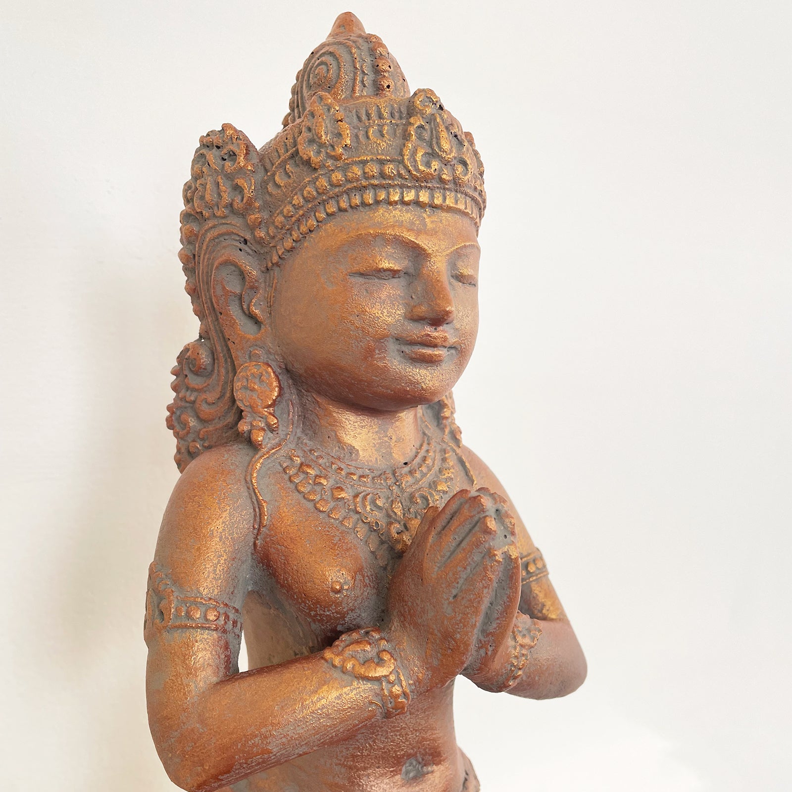 Small Praying Tara Garden Statue、mySite、topwebapps