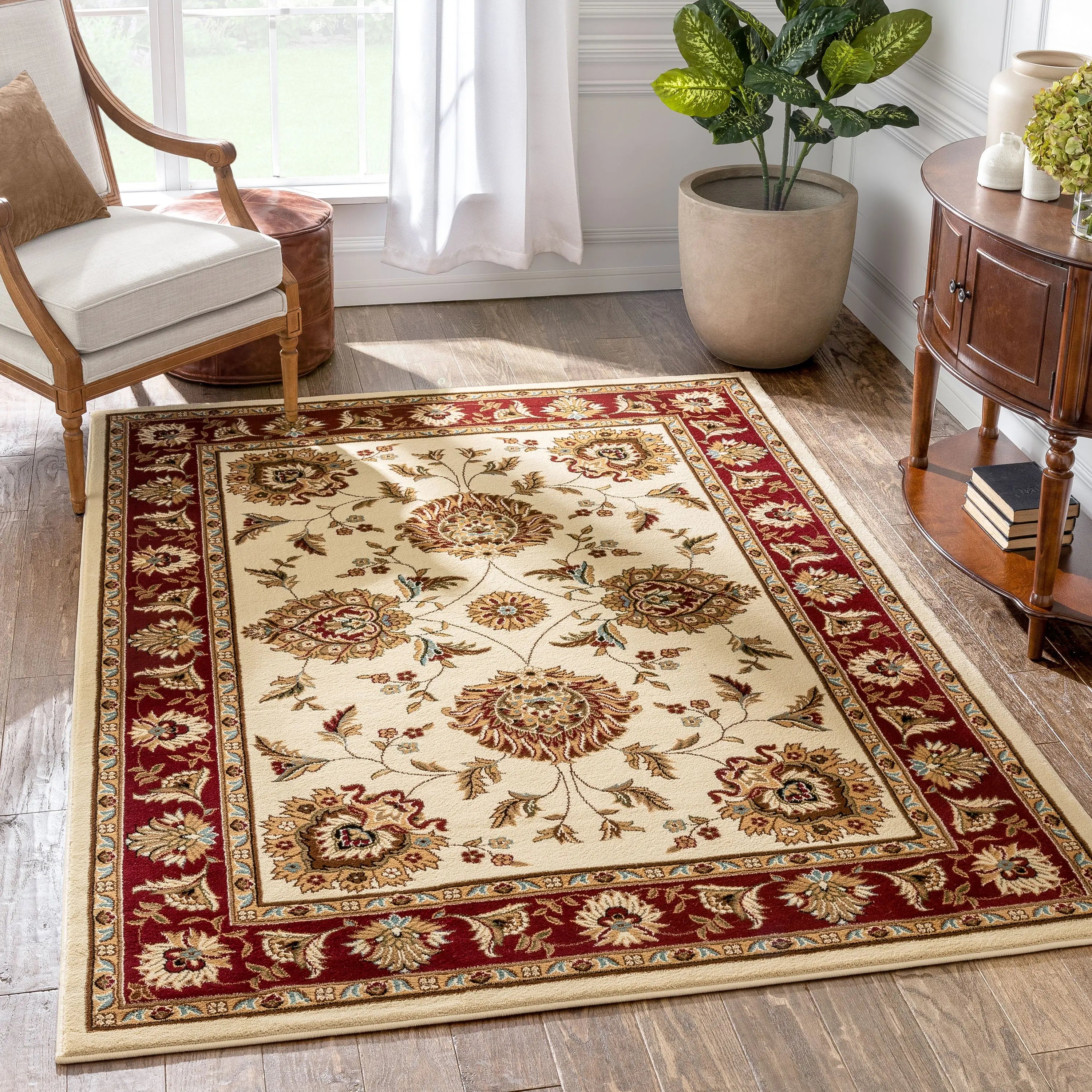 Abbasi Ivory Traditional Rug、mySite、gigharbornorthrealestate