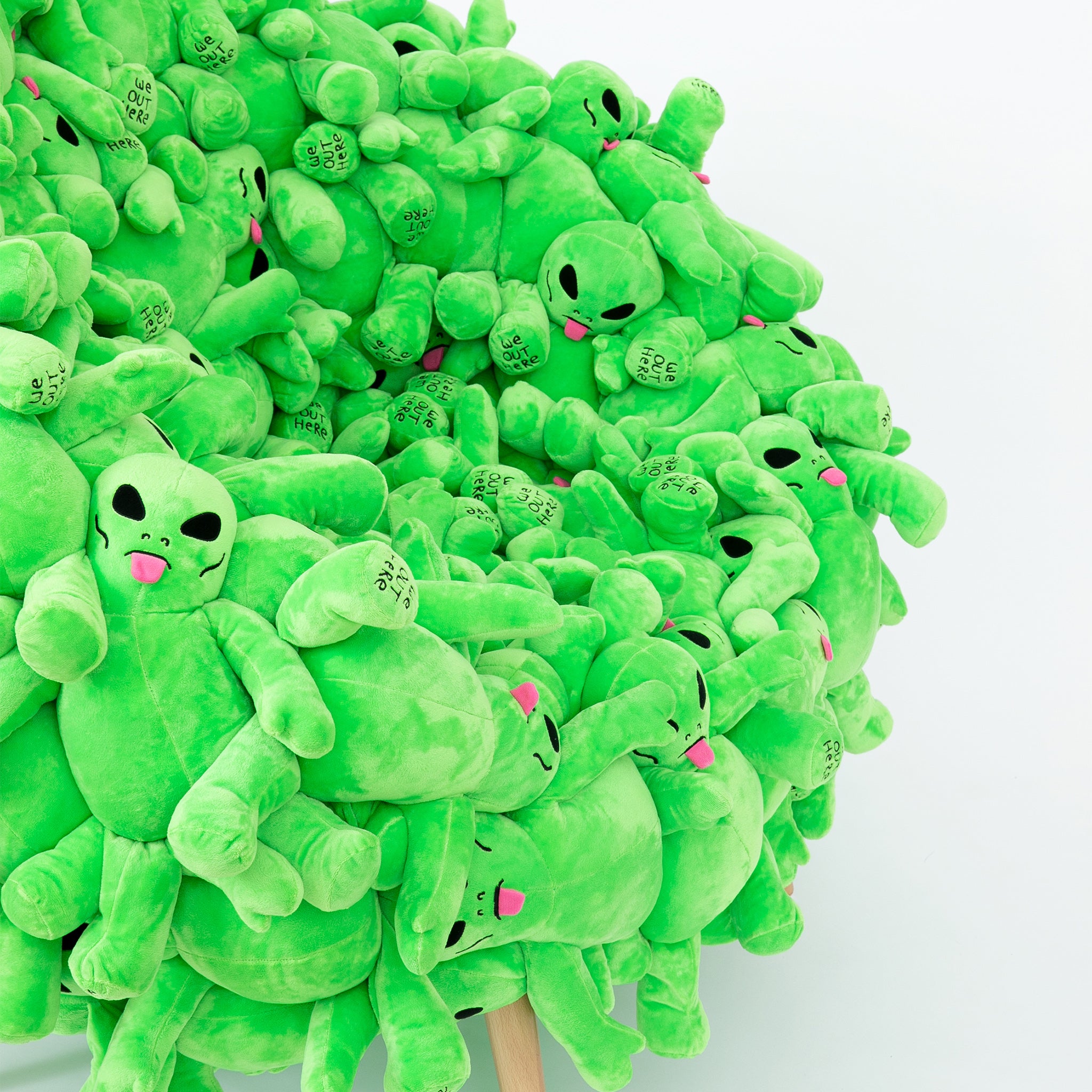  Alien Plush Chair、mySite、merchandisen