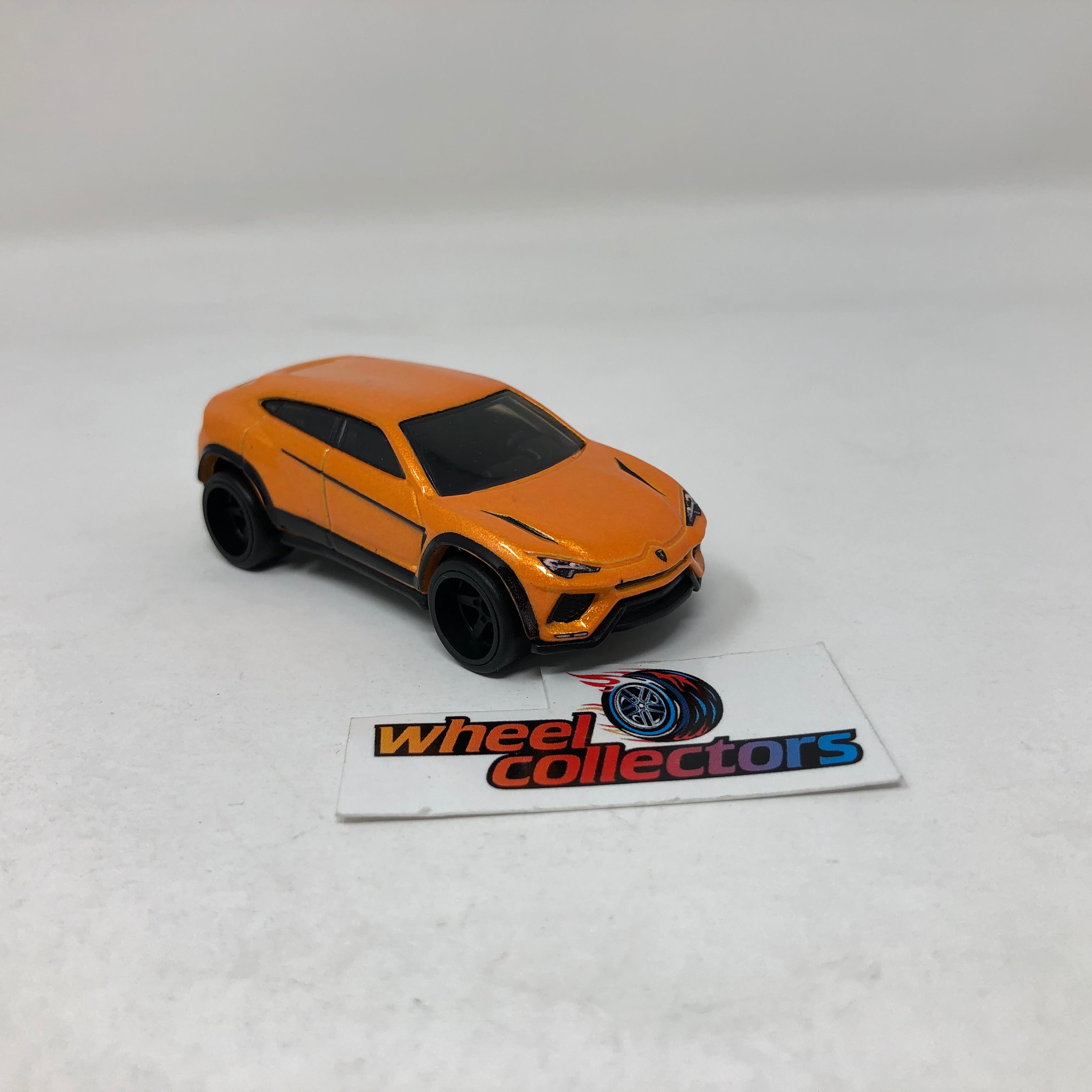 Lamborghini Urus * Orange * Hot Wheels Loose 1:64 Scale Model、mySite、hgirdovlk