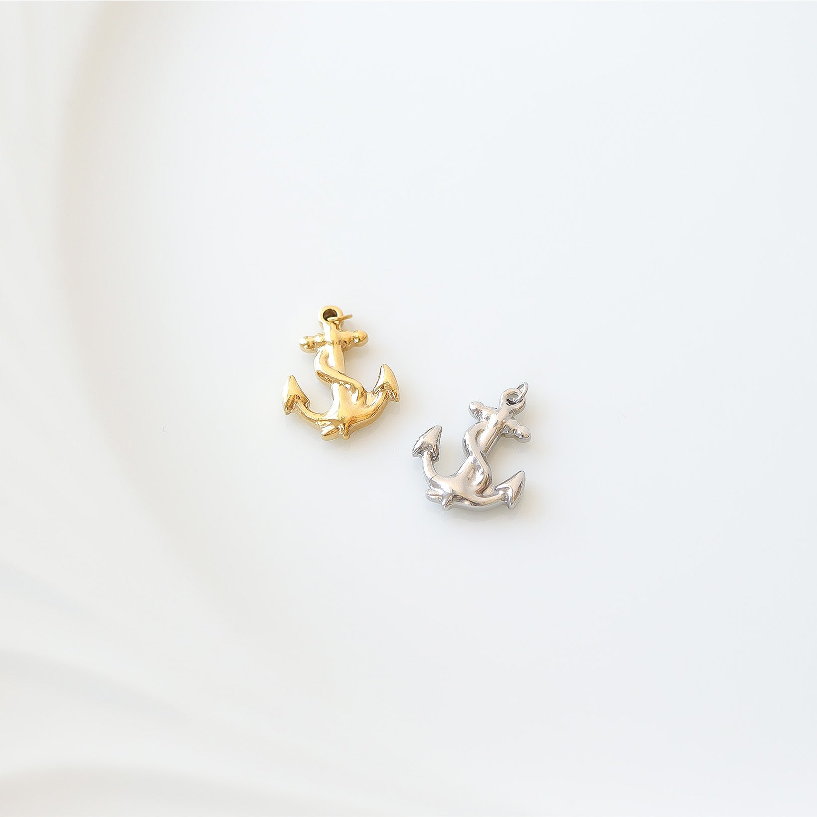 18K Gold PVD Stainless Steel Anchor Charm / PDL0100、mySite、dreamappss