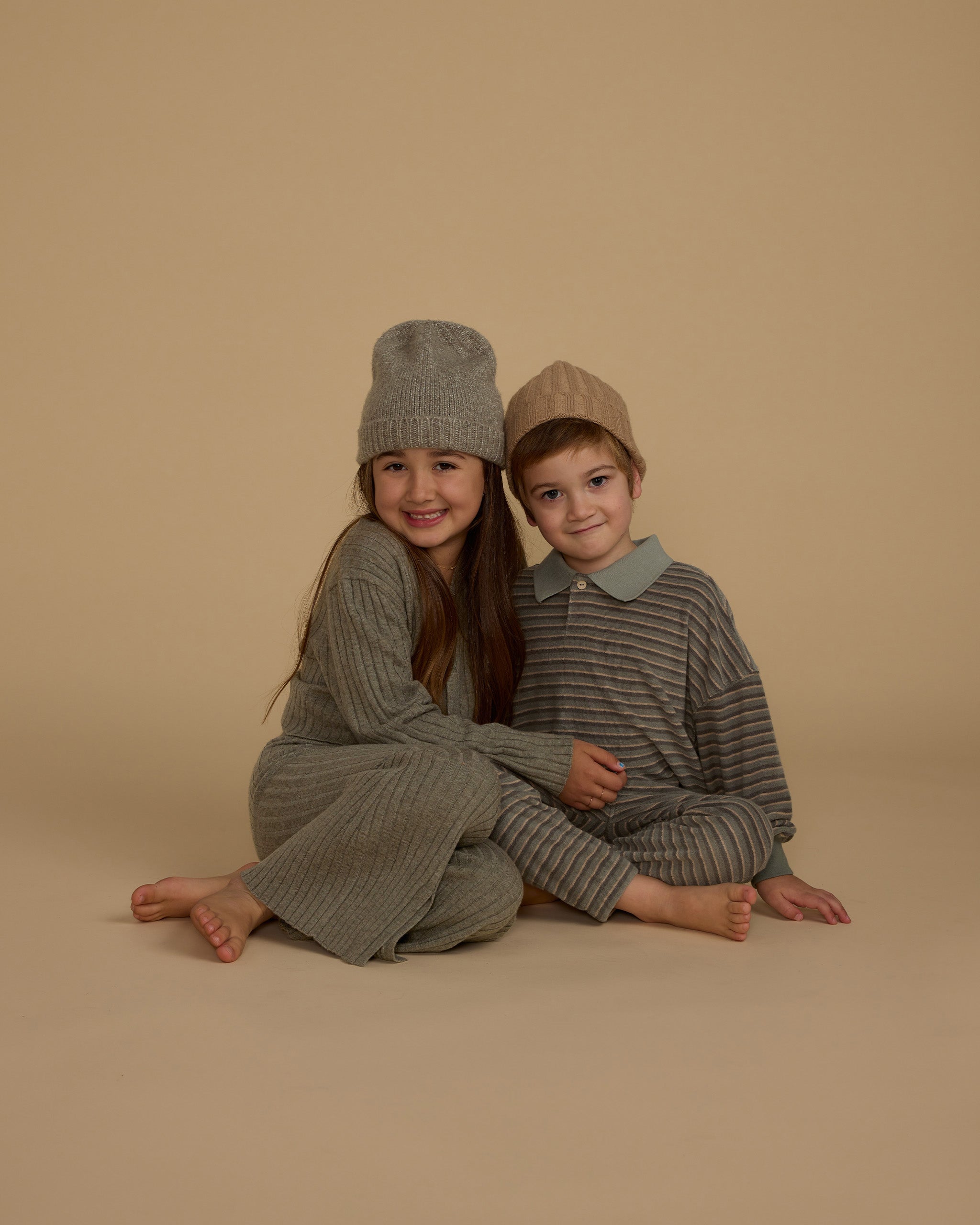  Collared Sweatshirt || Retro Stripe、mySite、layawaytickets