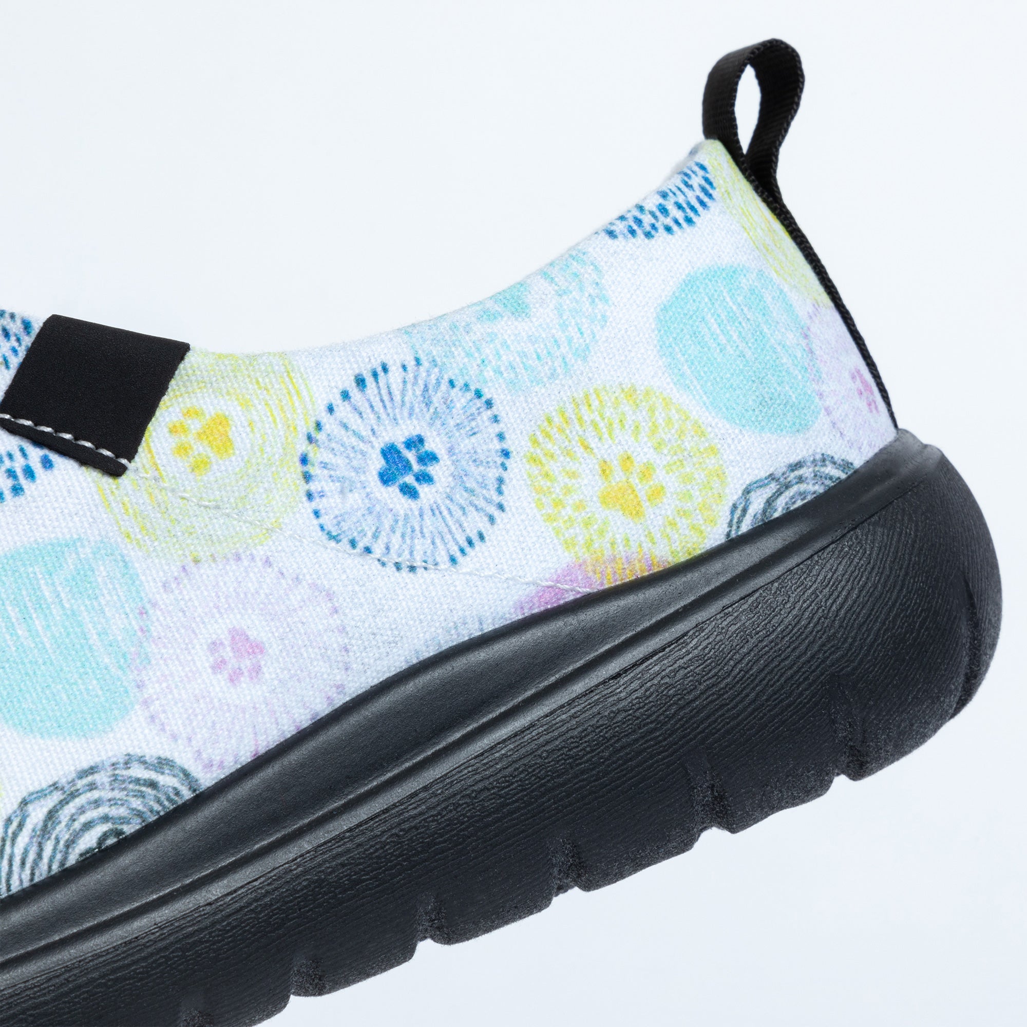 Lightweight Comfort Paw Print Slip-On Shoes、mySite、camillekostekn